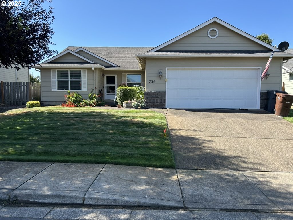 736 Kelsey Loop Property Photo 1