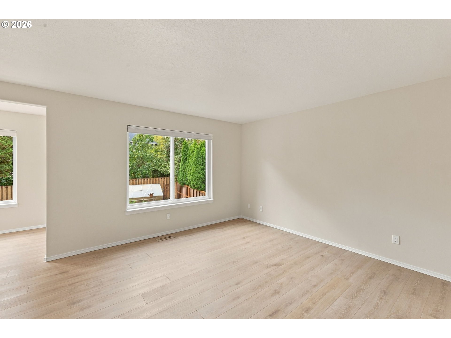 14022 Sw Chehalem Ct Property Photo 6