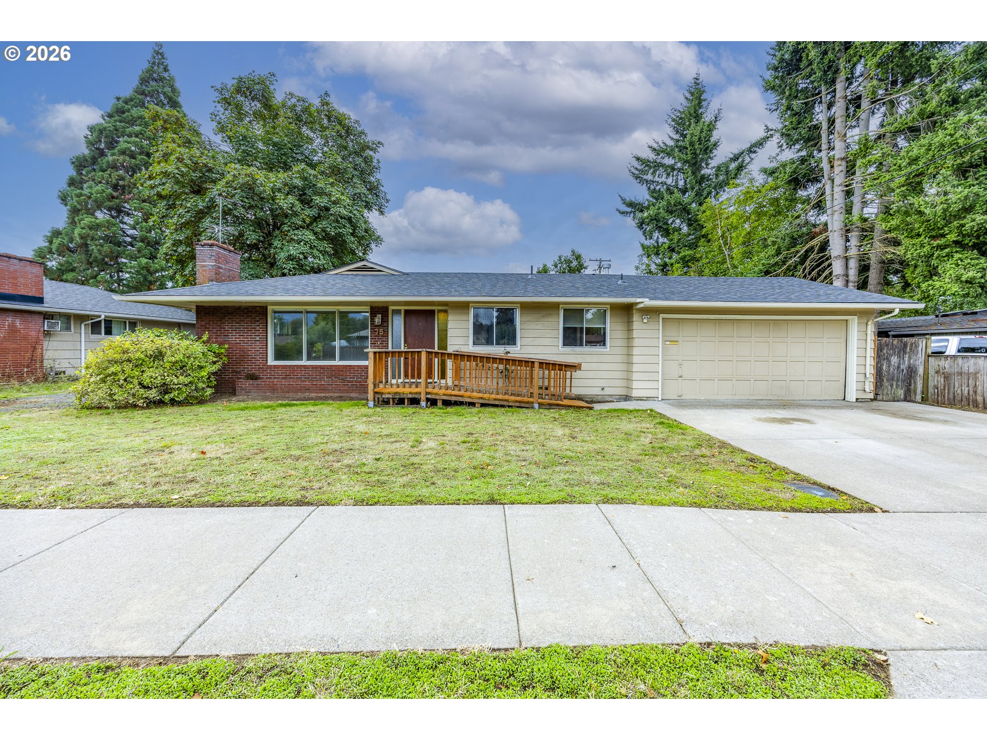 75 Hayden Bridge Way Property Photo 1