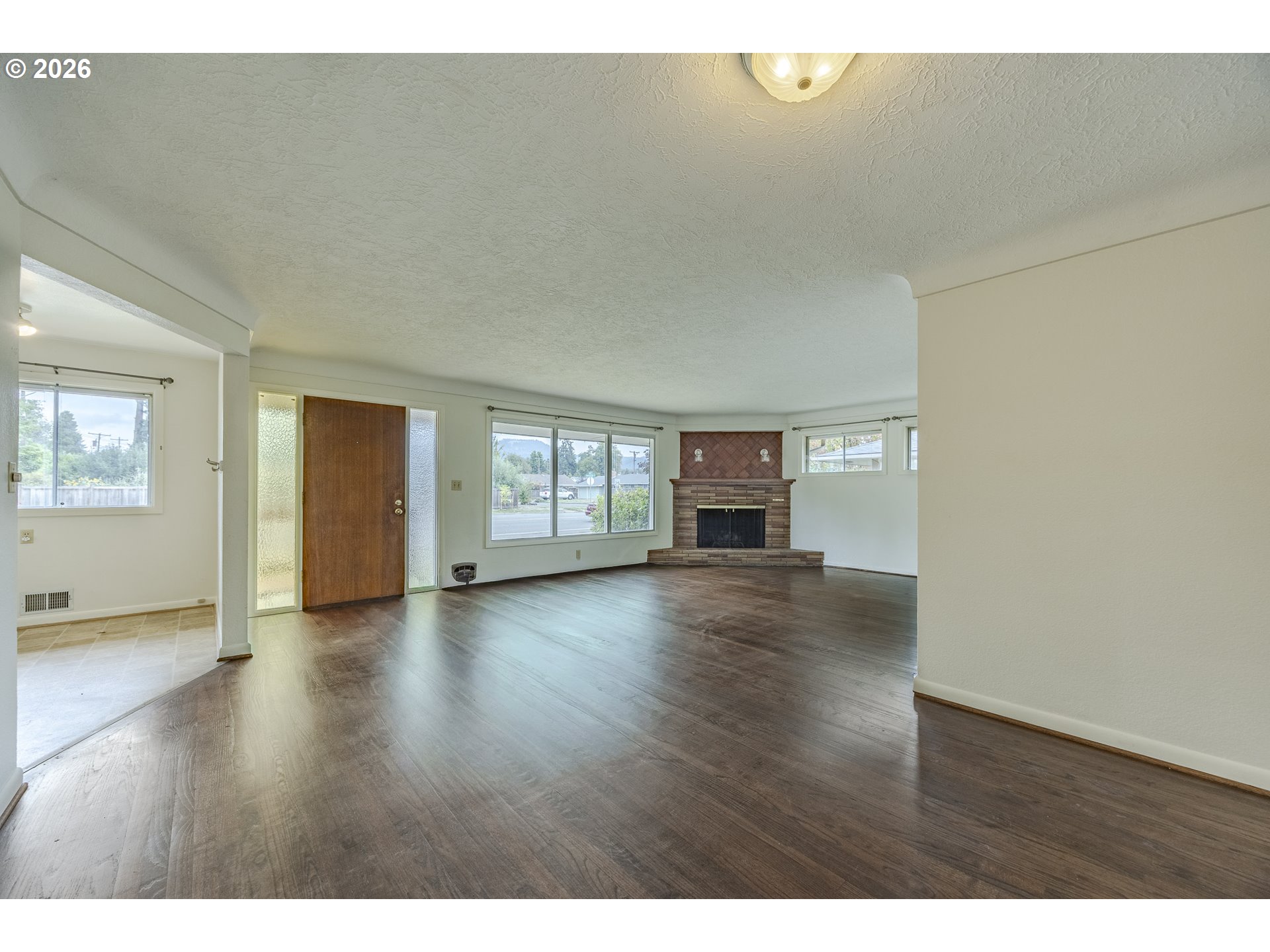 75 Hayden Bridge Way Property Photo 8