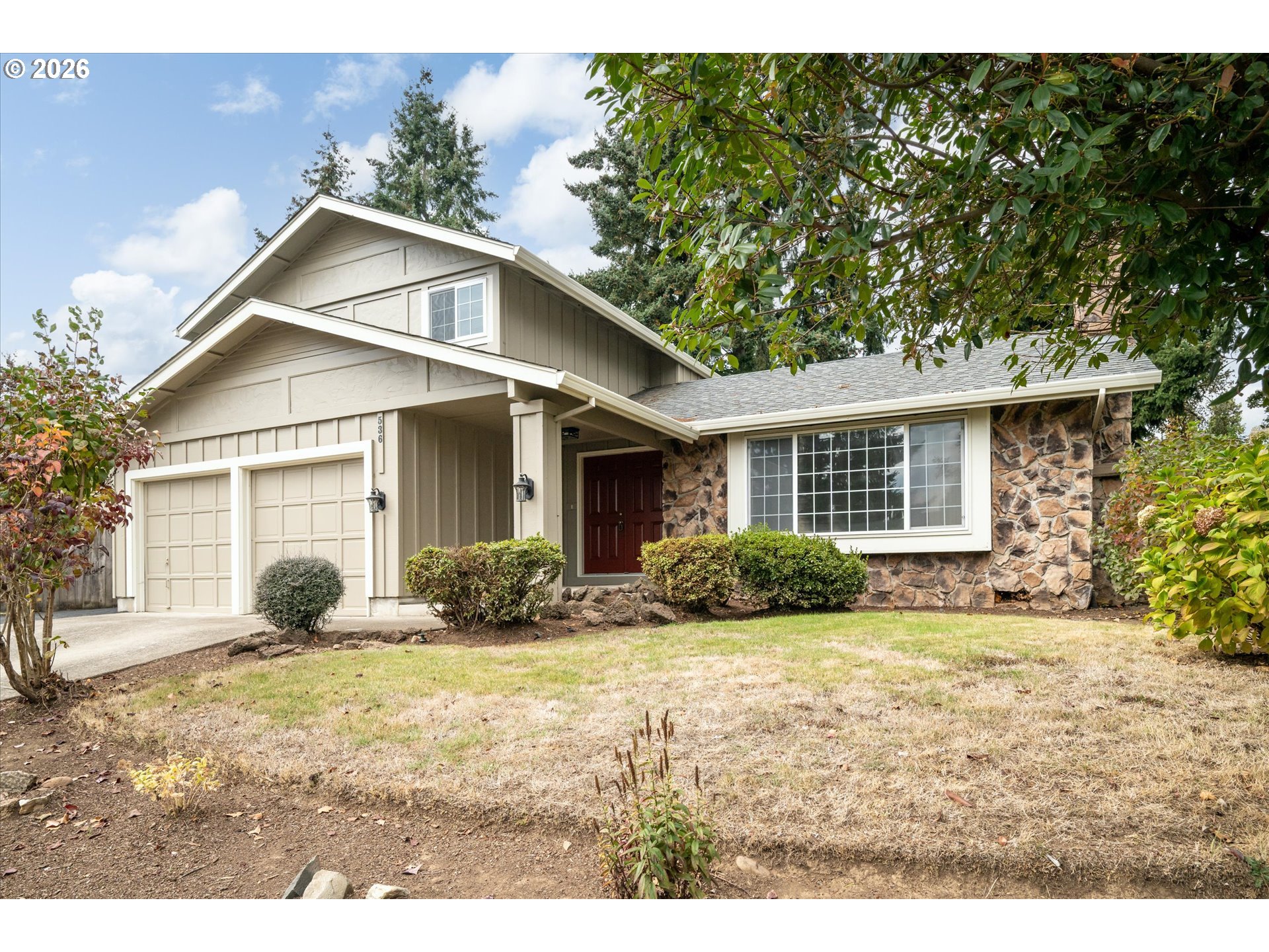 536 66th St Property Photo 1