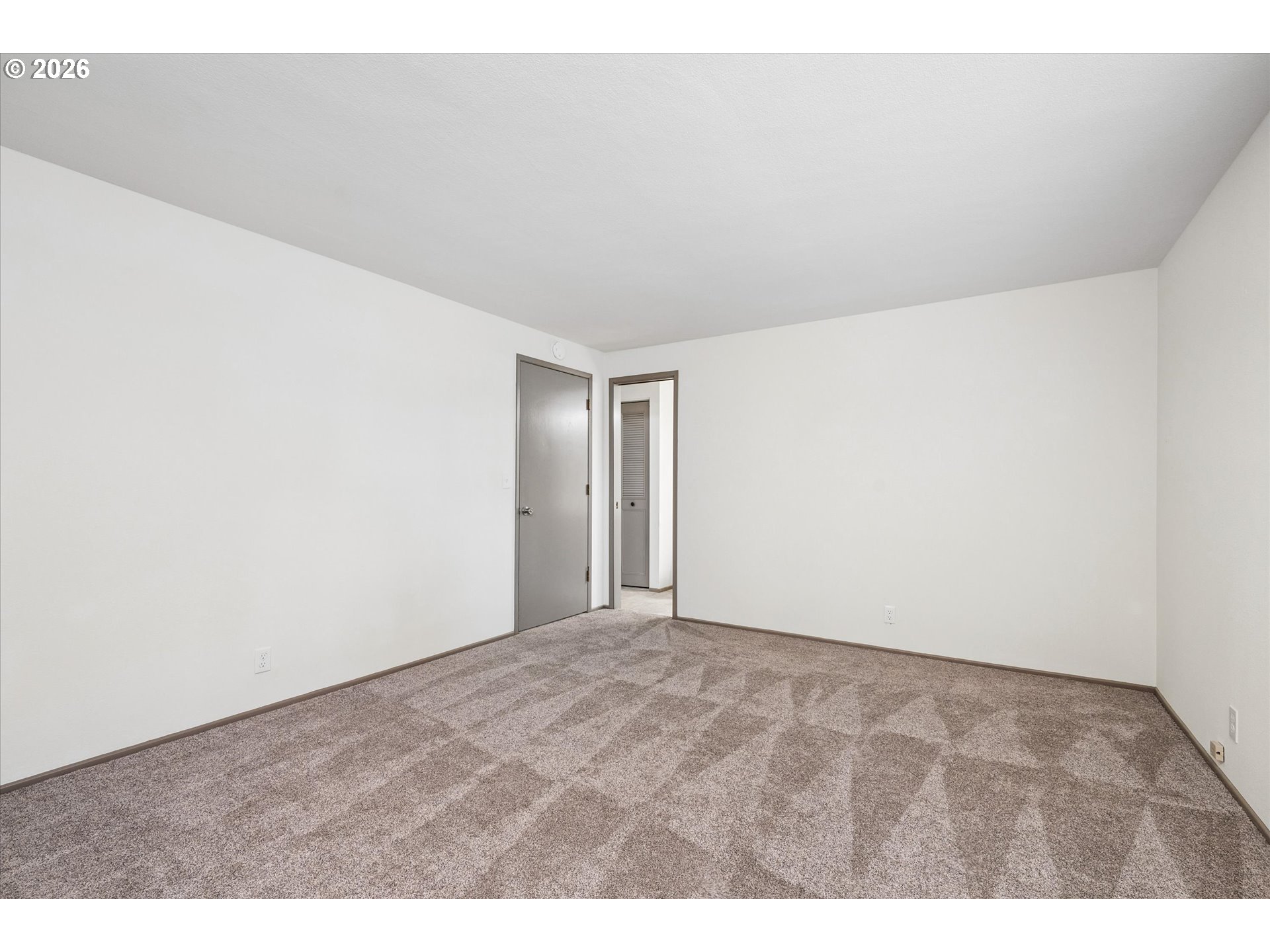 536 66th St Property Photo 24
