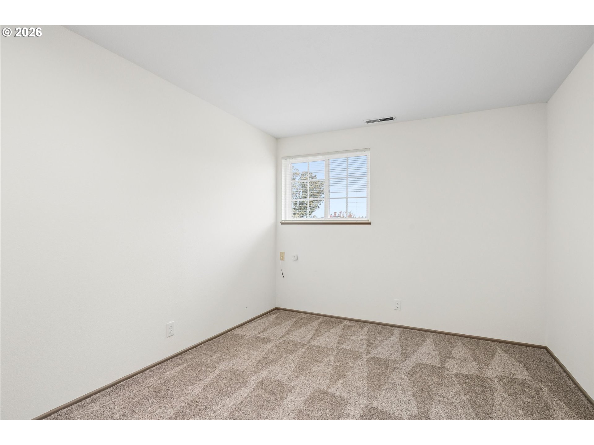 536 66th St Property Photo 29