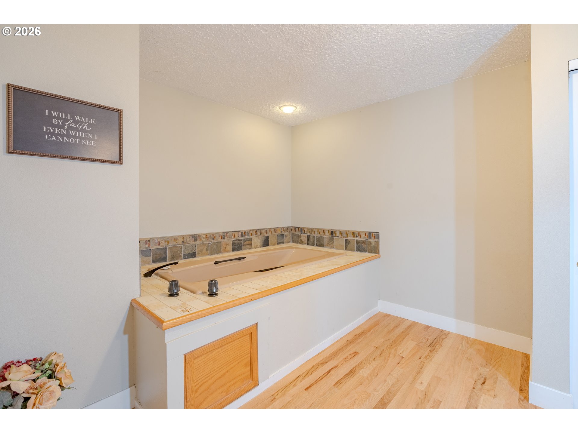 14435 Ne Valley View Ln Property Photo 22
