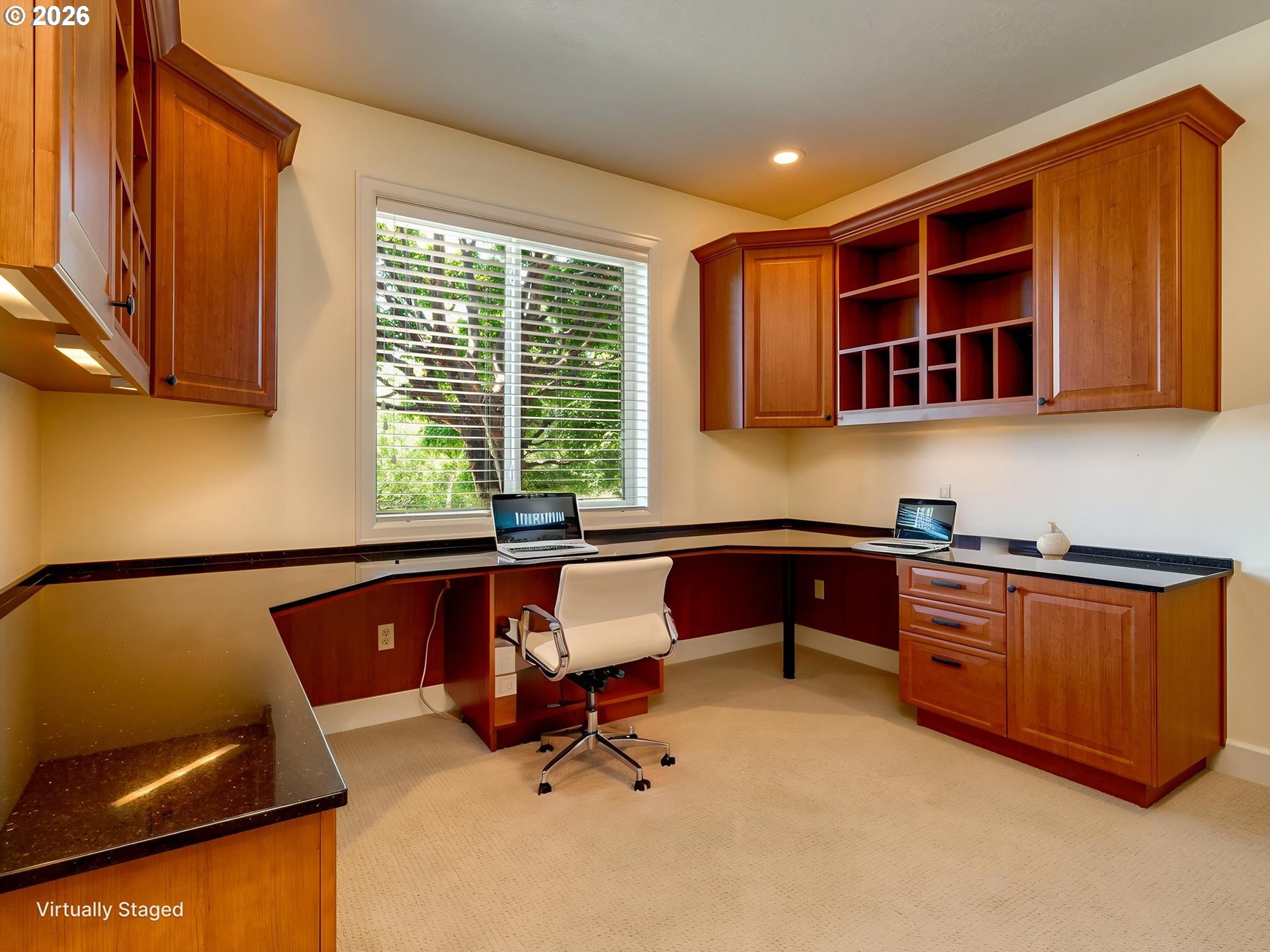 4066 Ne Fairview Lake Way Property Photo 40