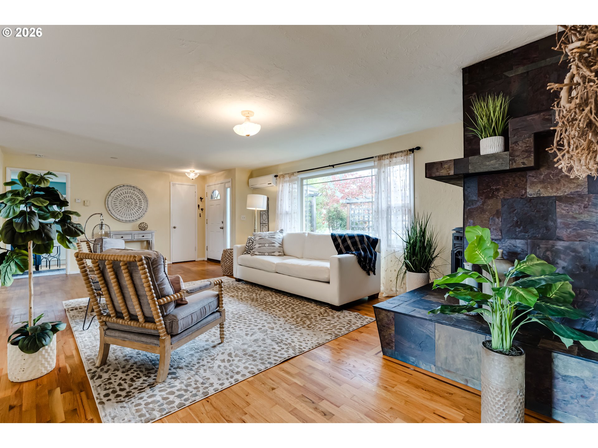 3475 Ferry St Property Photo 10