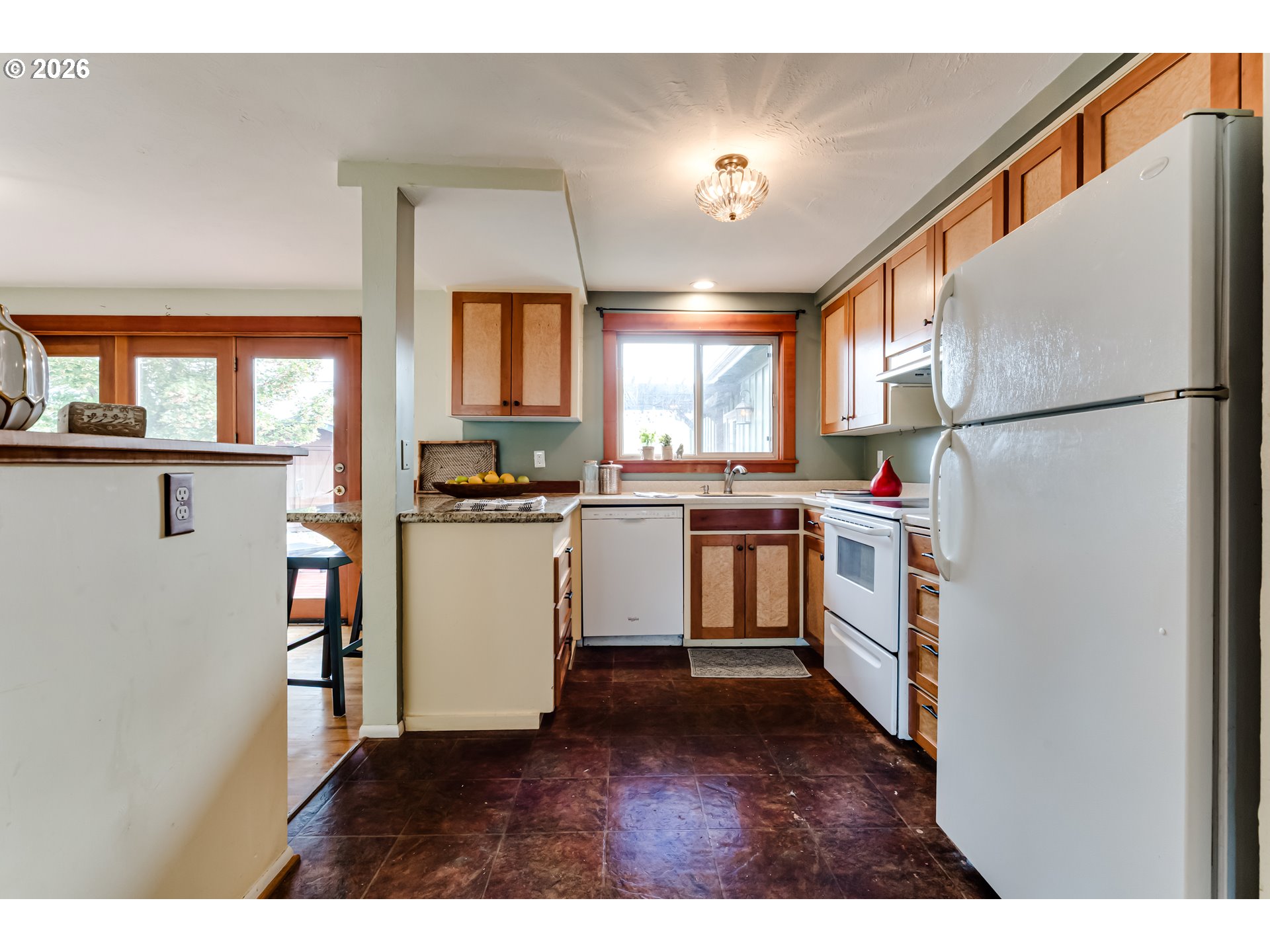 3475 Ferry St Property Photo 11