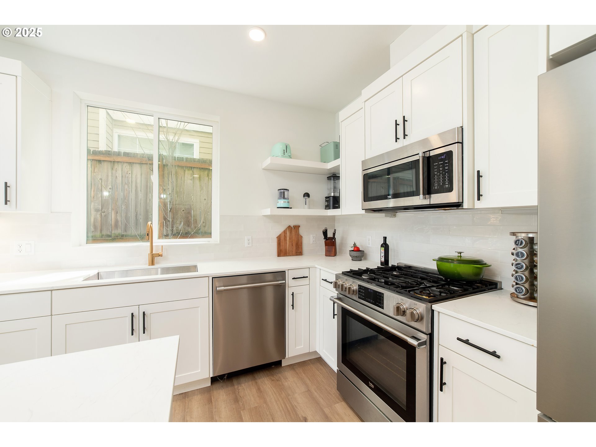 3920 N Montana Ave Property Photo 5