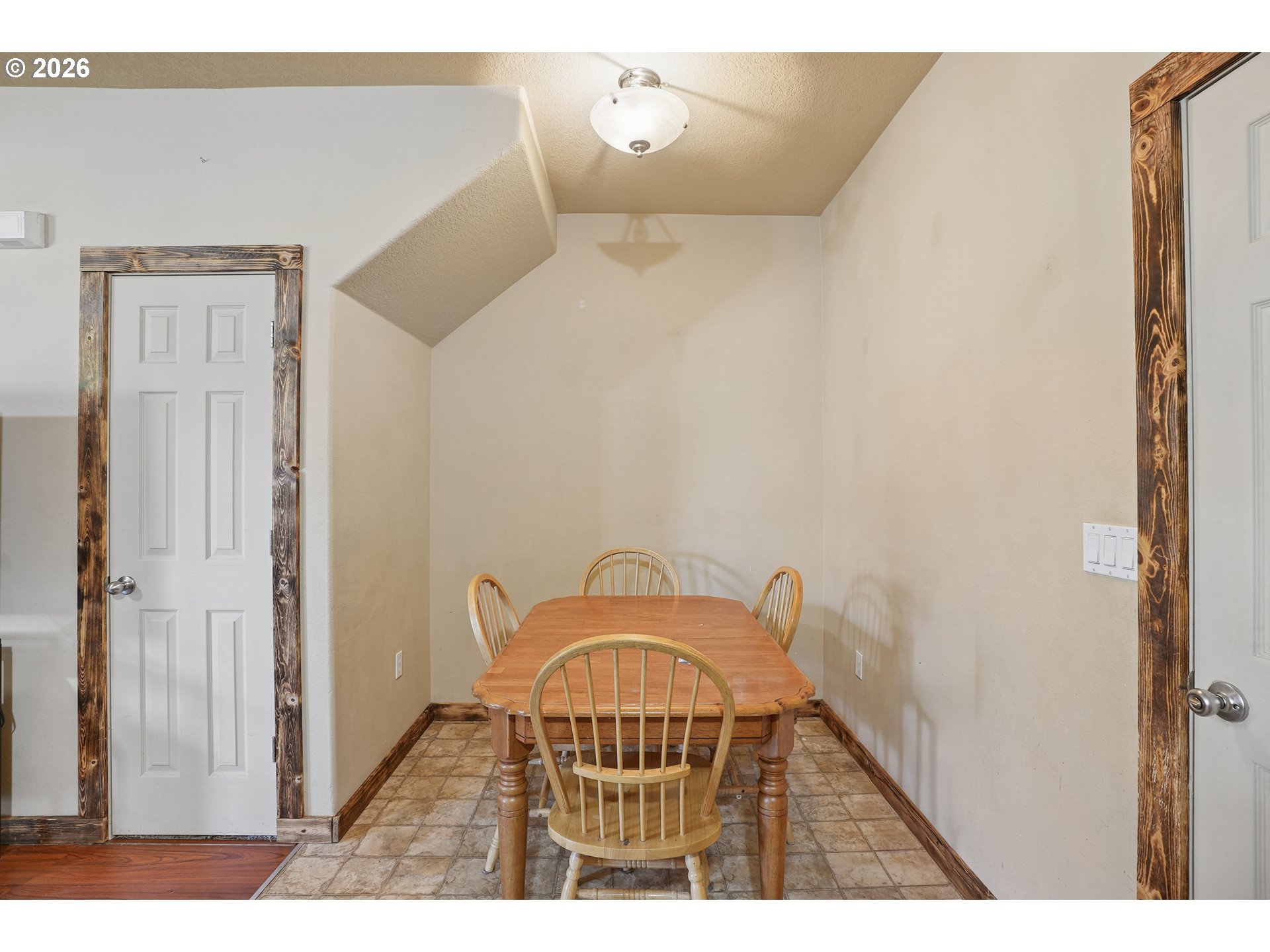 38508 Galway St Property Photo 9