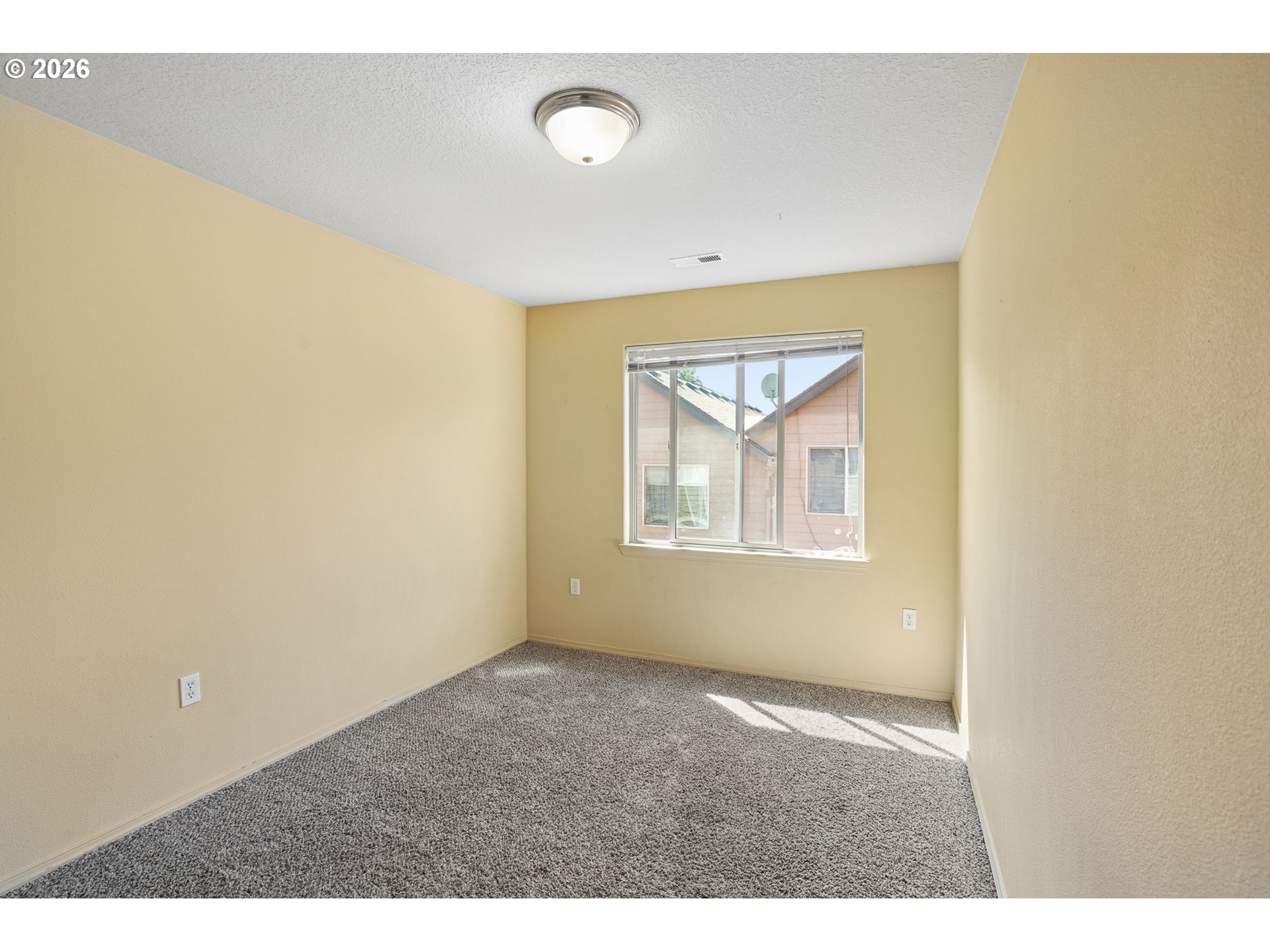 38508 Galway St Property Photo 21