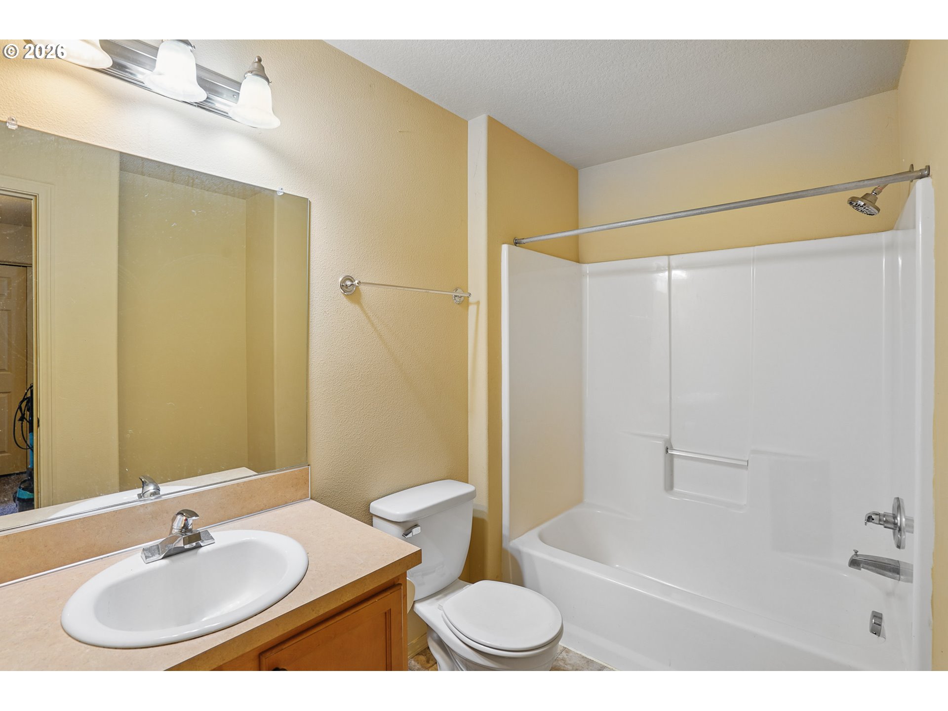 38508 Galway St Property Photo 22