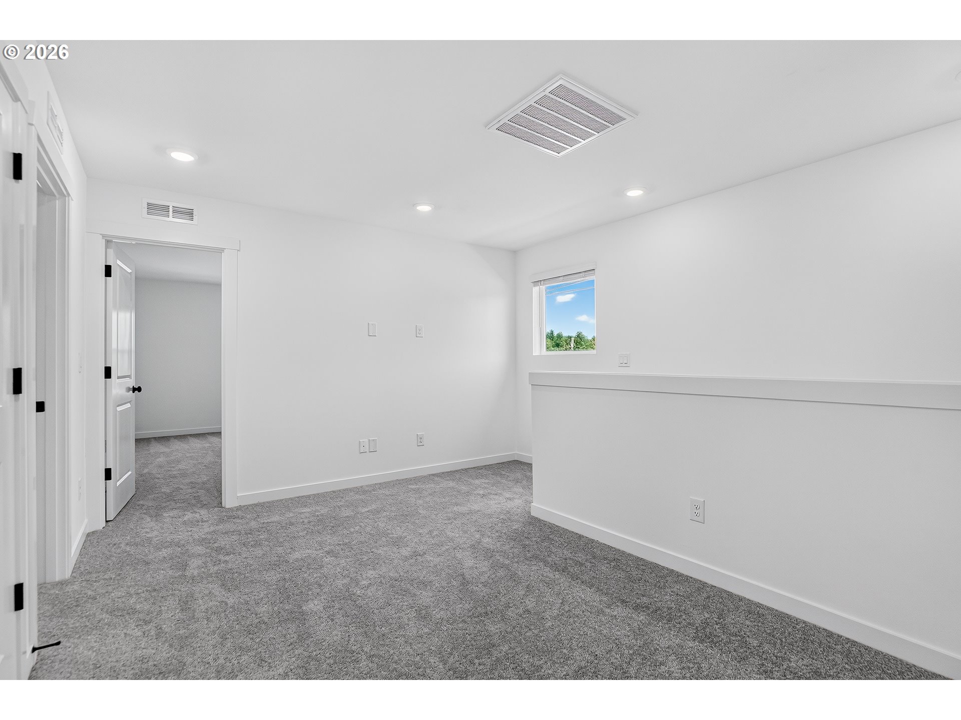 2331 Ash St Property Photo 15