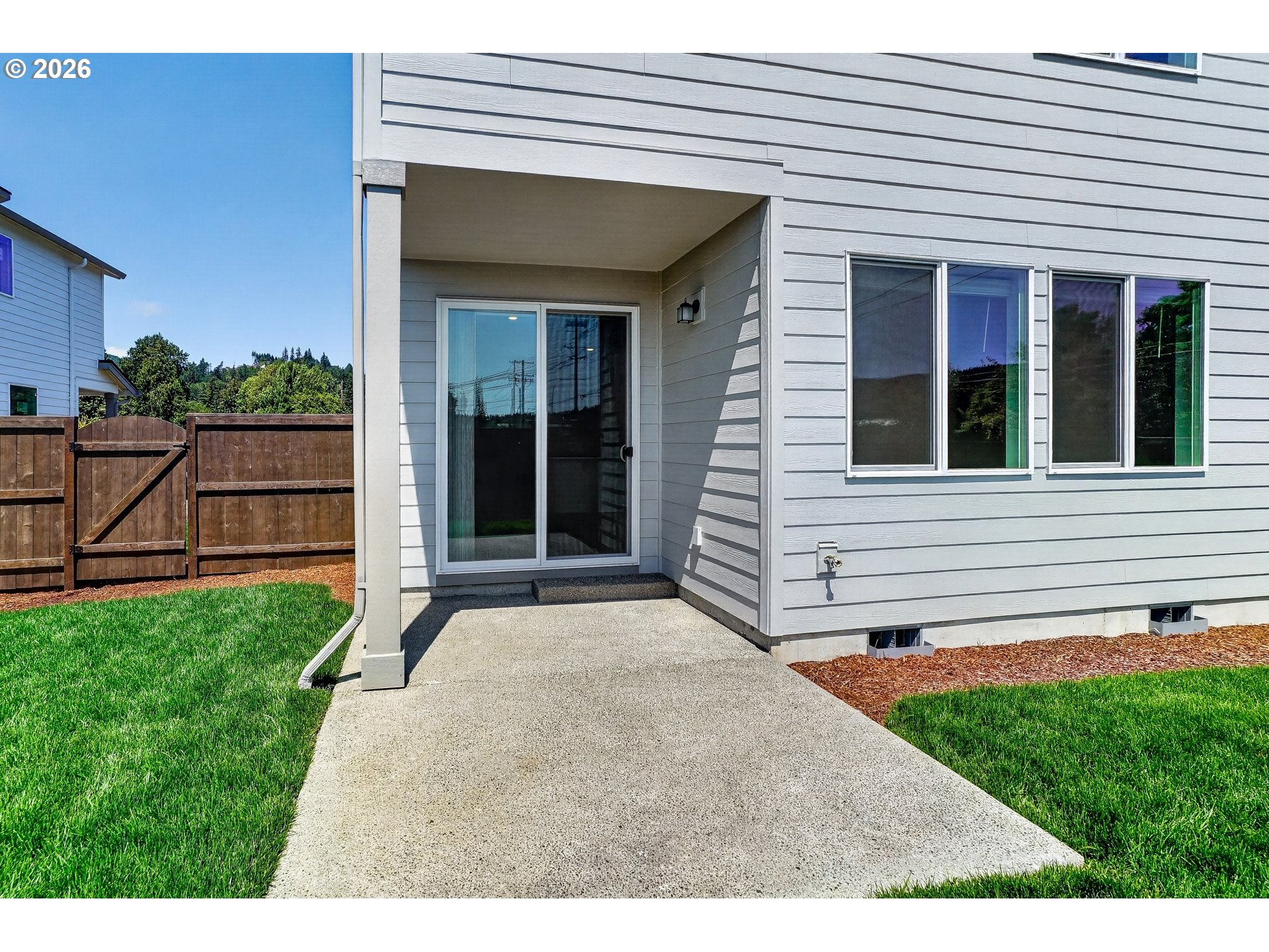 2331 Ash St Property Photo 29
