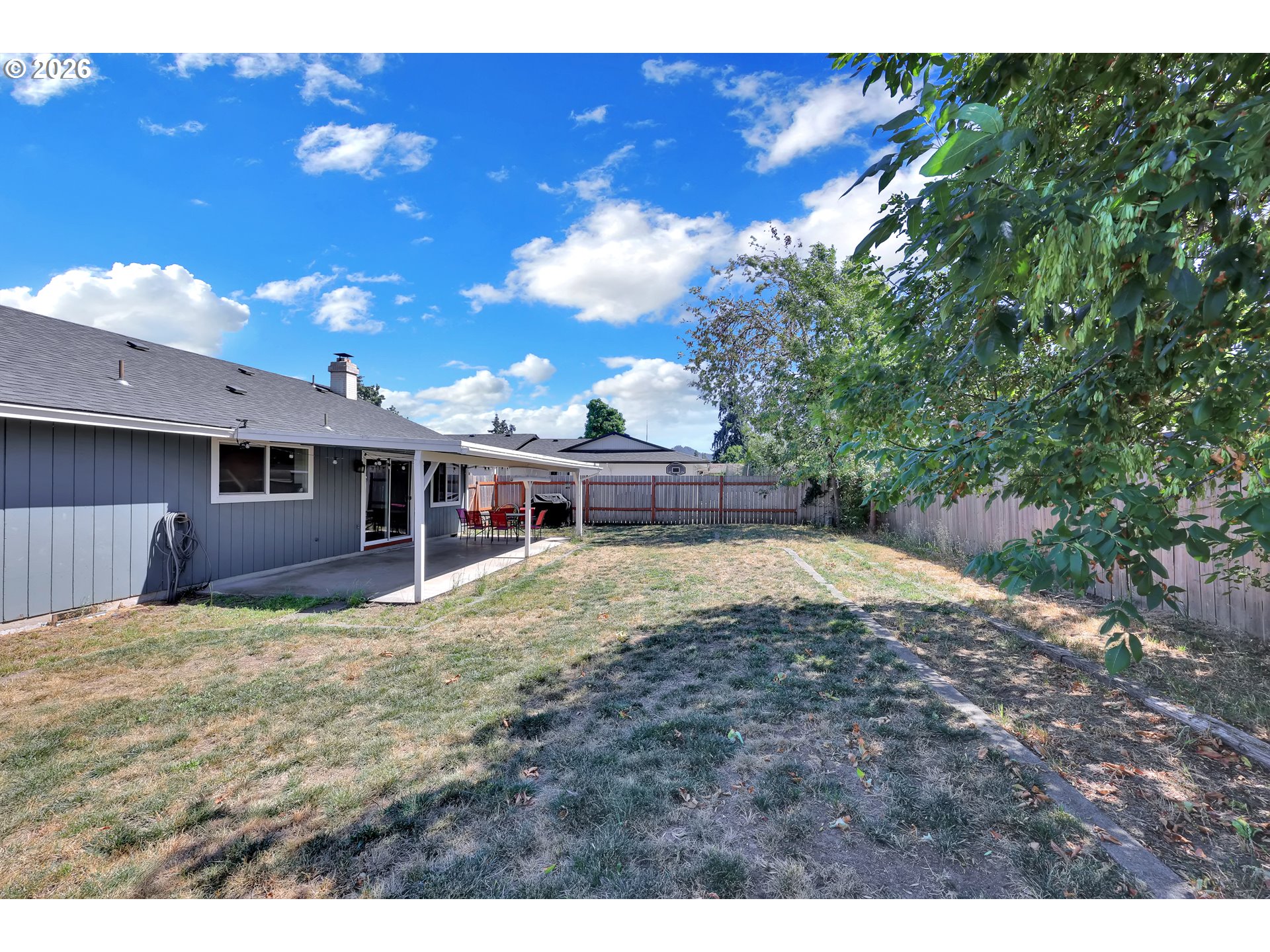326 38th Pl Property Photo 38