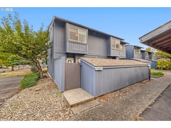 23821 NE TREEHILL DR Property Photo 1