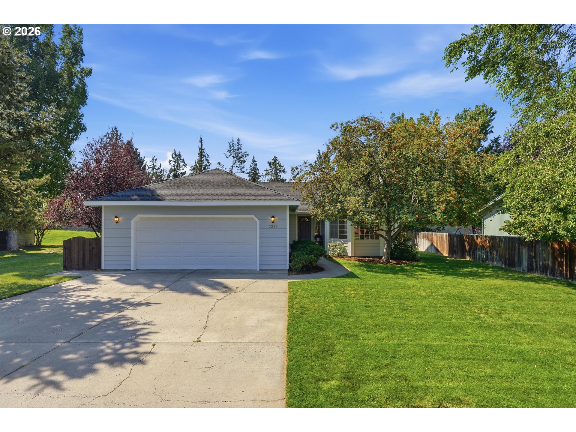 3389 NE STONEBROOK LOOP
