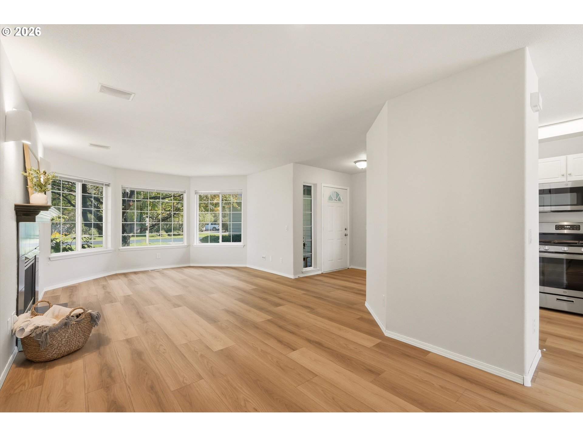 3389 Ne Stonebrook Loop Property Photo 6