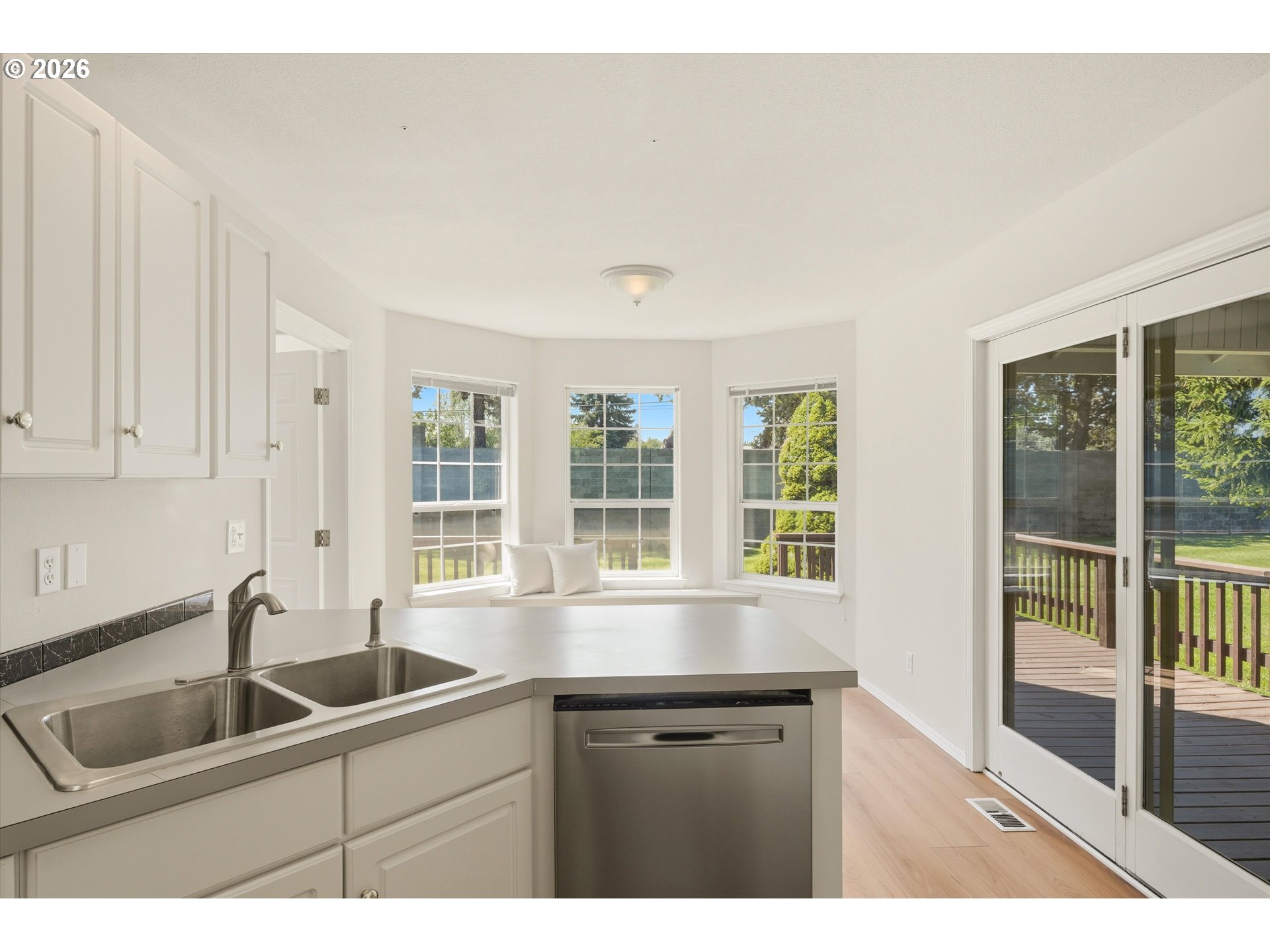 3389 Ne Stonebrook Loop Property Photo 13