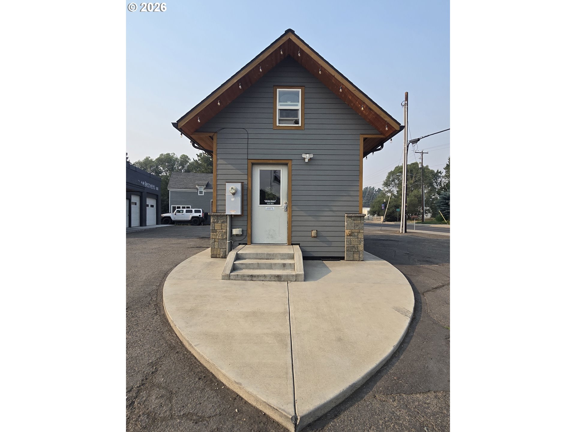 402 S River St Property Photo 9