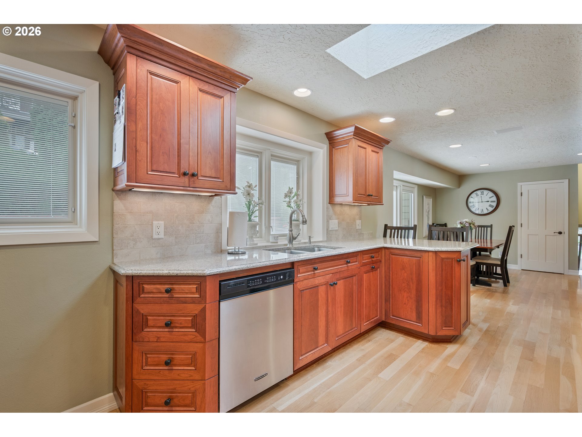 2454 Archwood Dr Property Photo 12