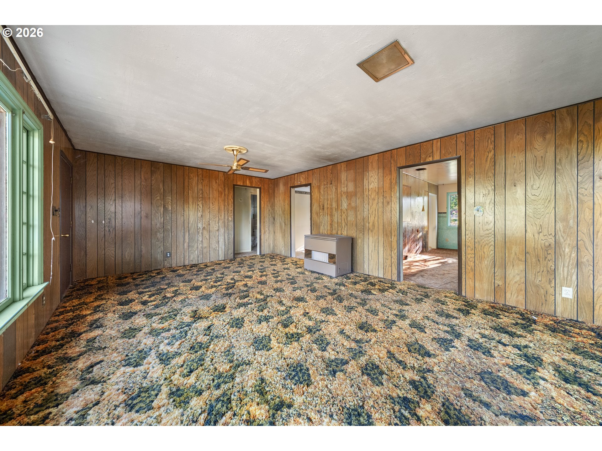 381 Se Gregory Dr Property Photo 10