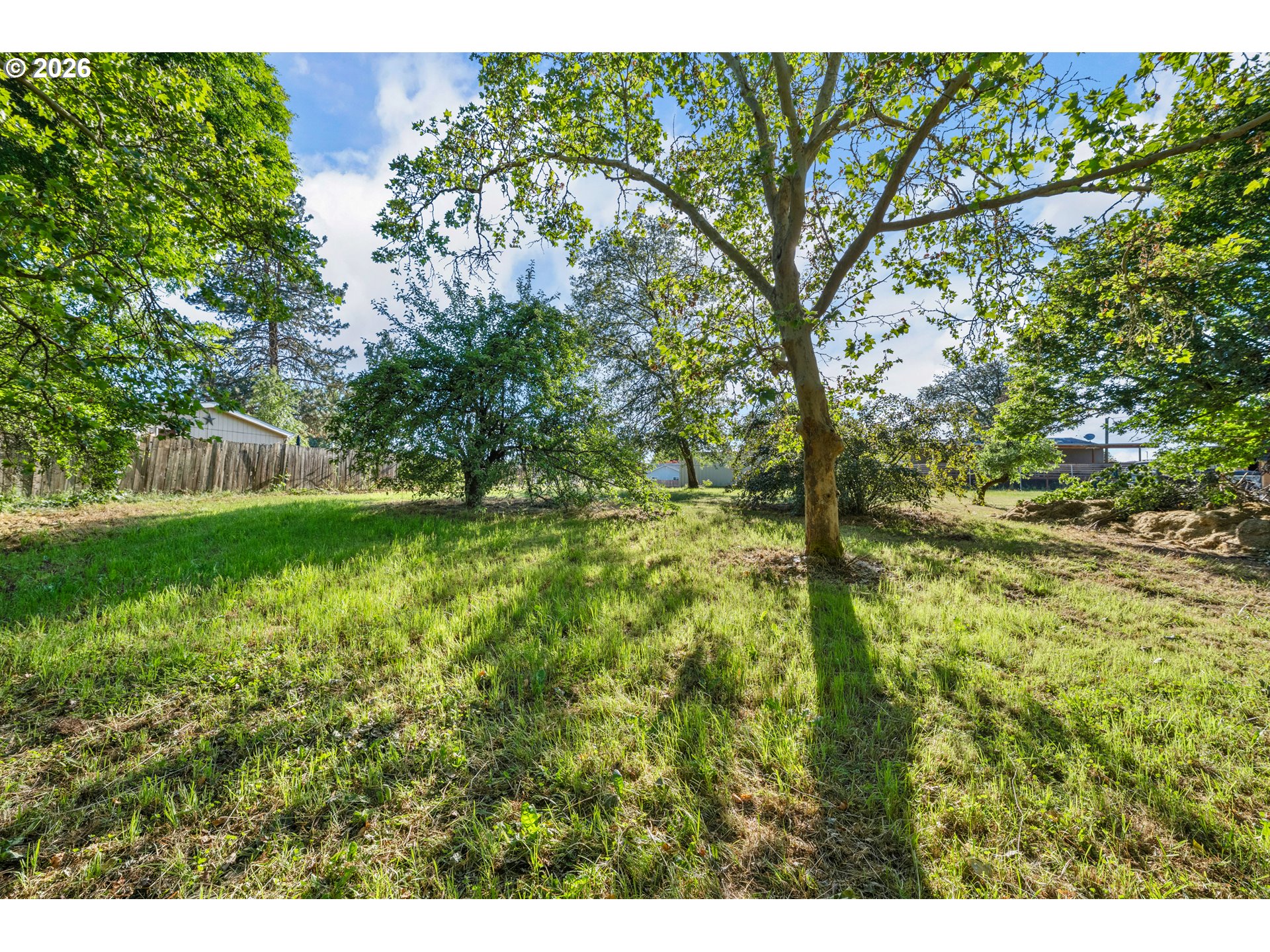 381 Se Gregory Dr Property Photo 23