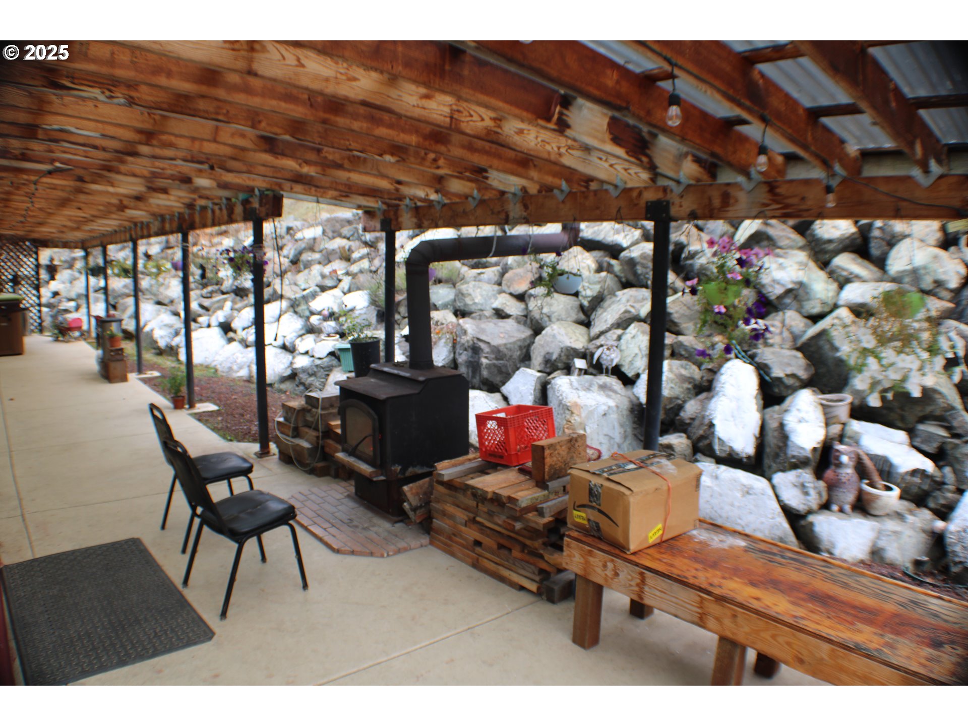 1320 Shoestring Rd Property Photo 25