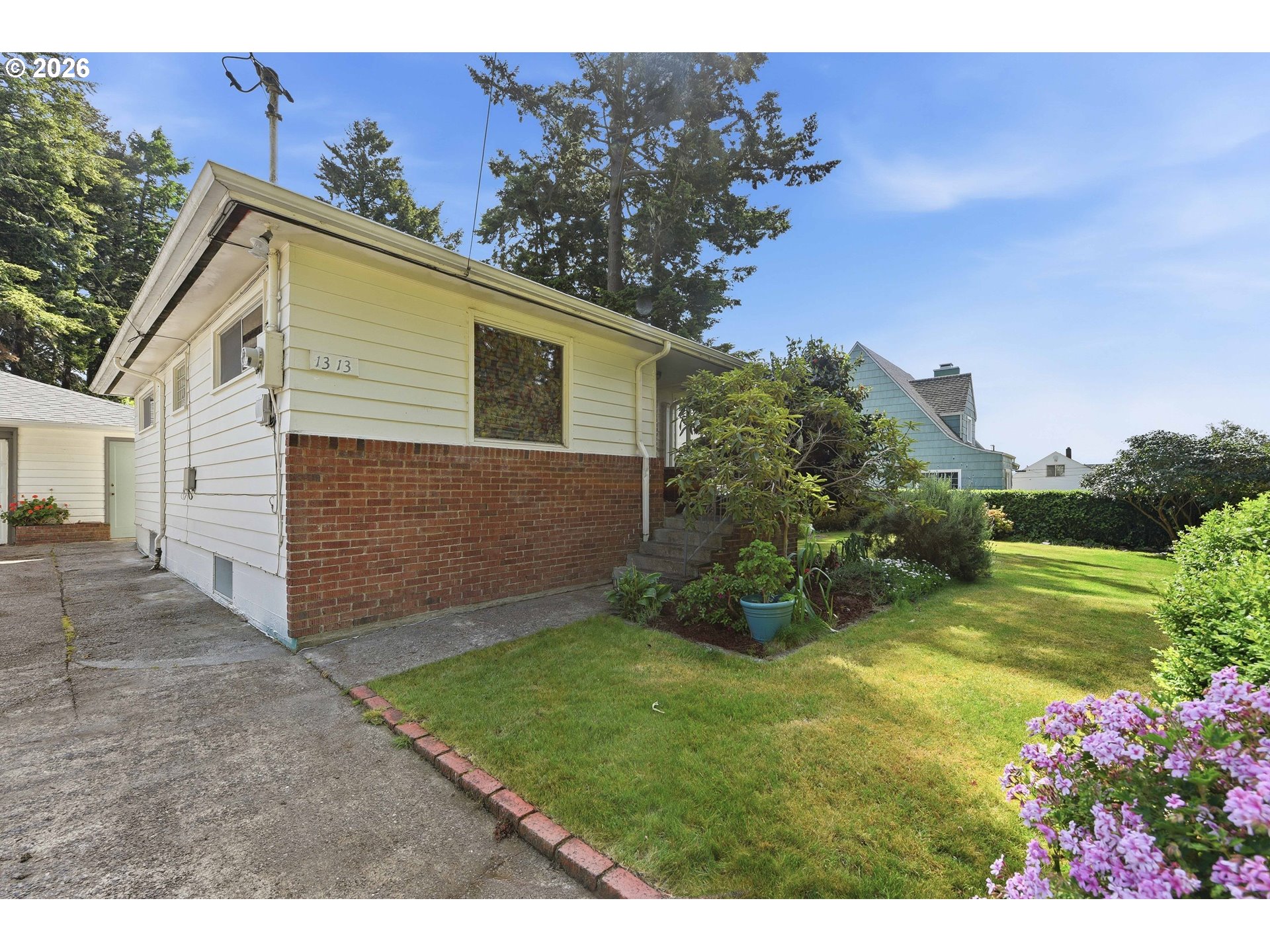 1313 Bayview St Property Photo 42
