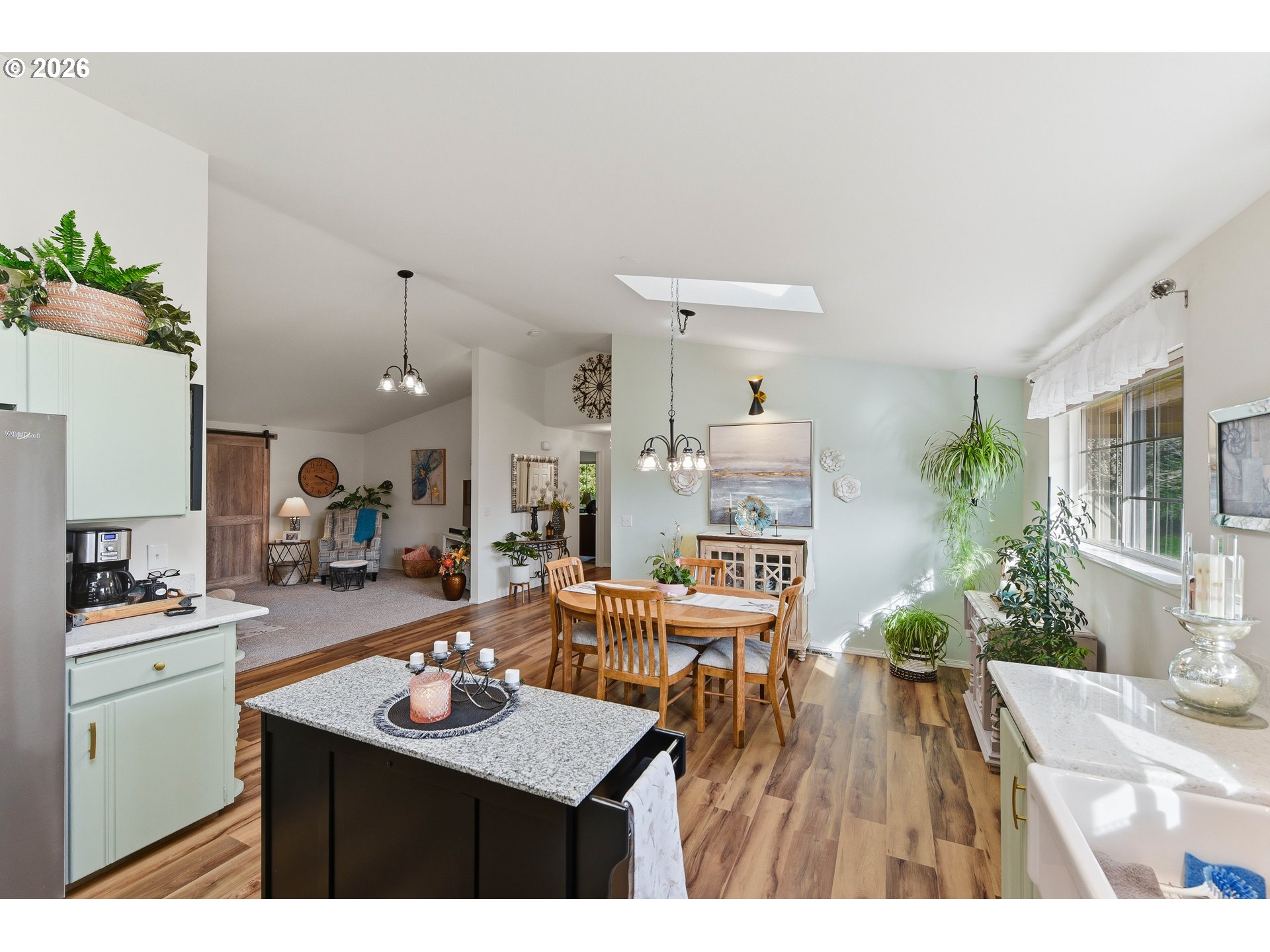 1345 Sanford St Property Photo 17