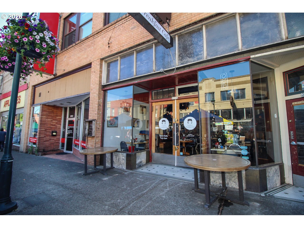 2014 MAIN ST Property Photo 1