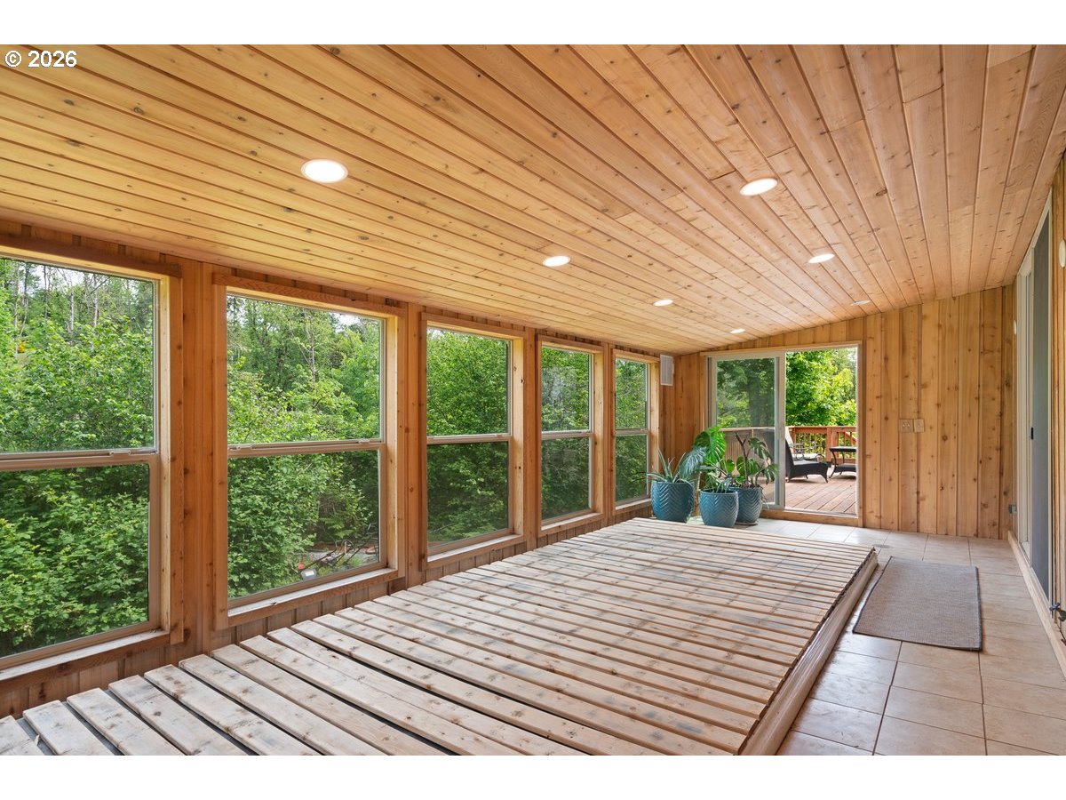 41114 Sw Fort Hill Rd Property Photo 13
