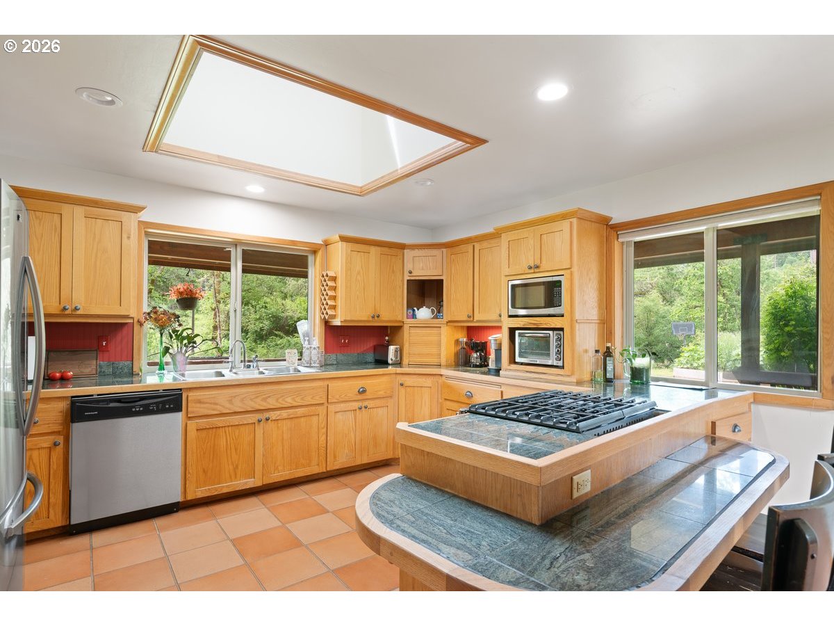 41114 Sw Fort Hill Rd Property Photo 15