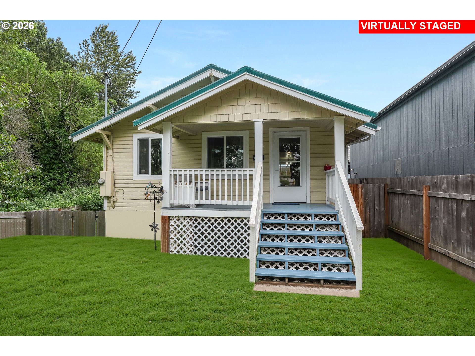 1165 Cross St Property Photo 1