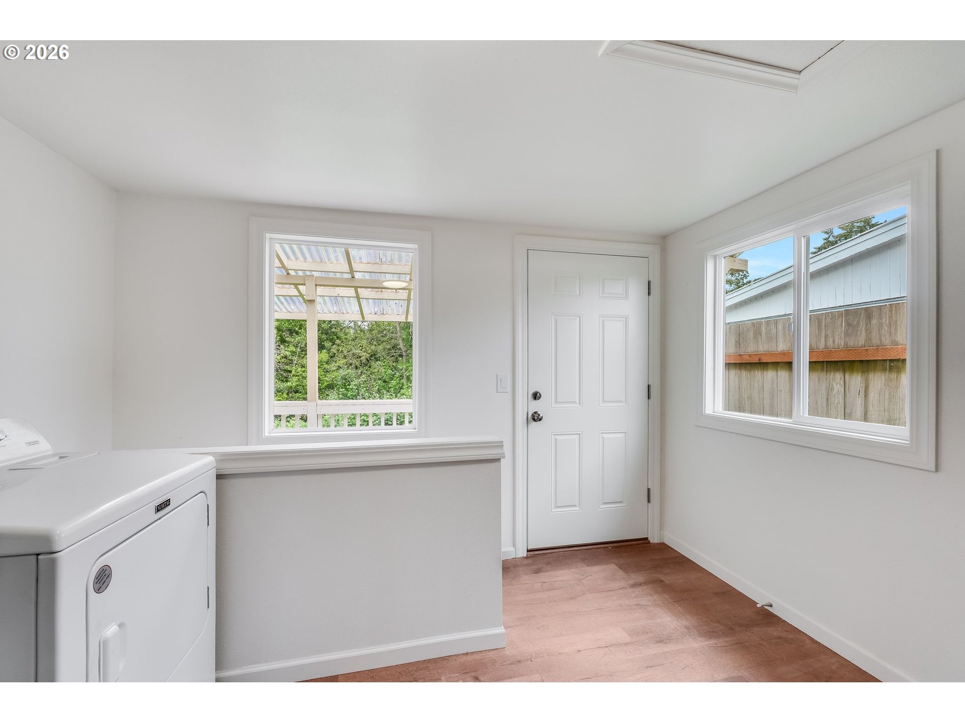 1165 Cross St Property Photo 17