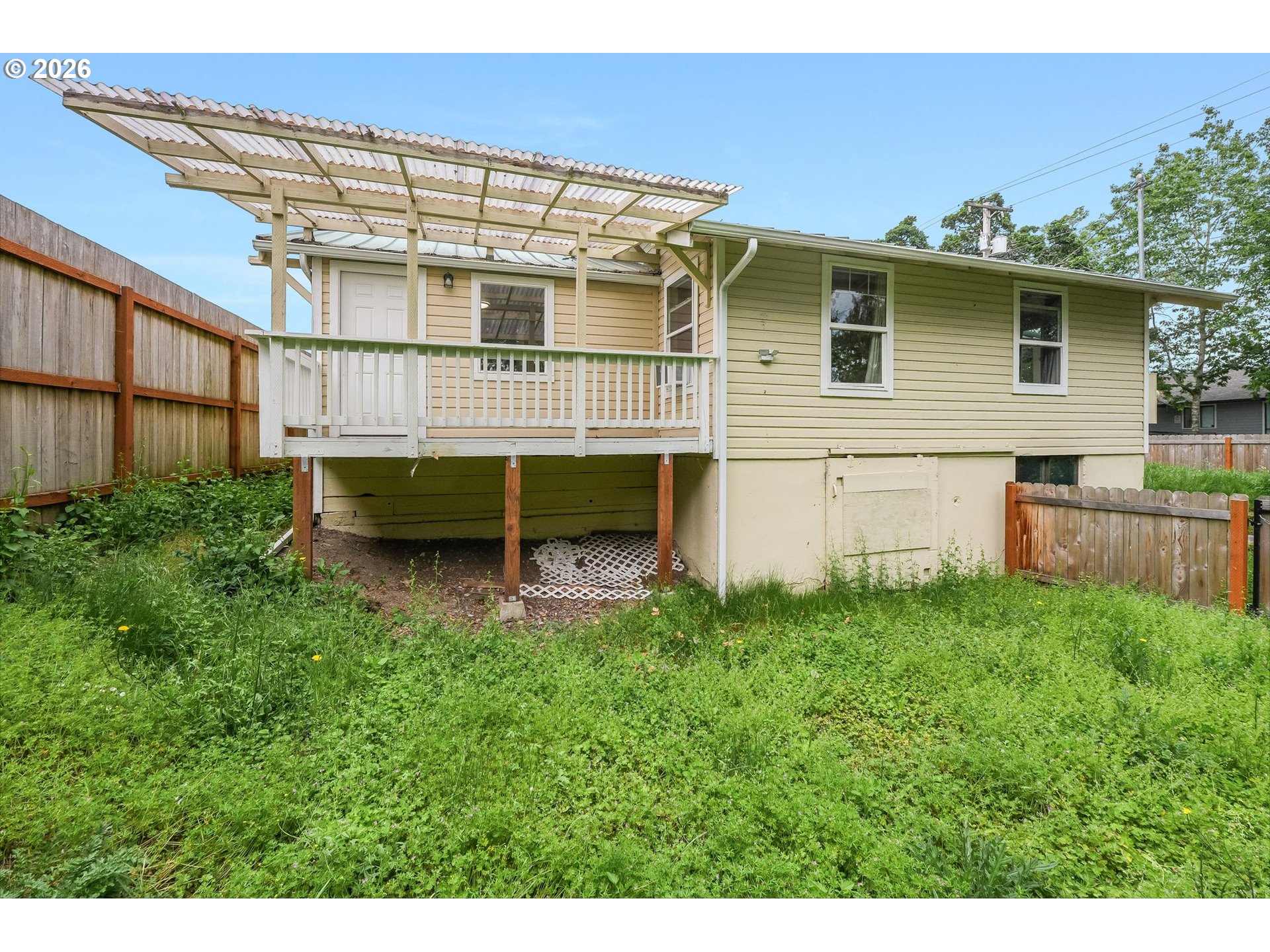 1165 Cross St Property Photo 28