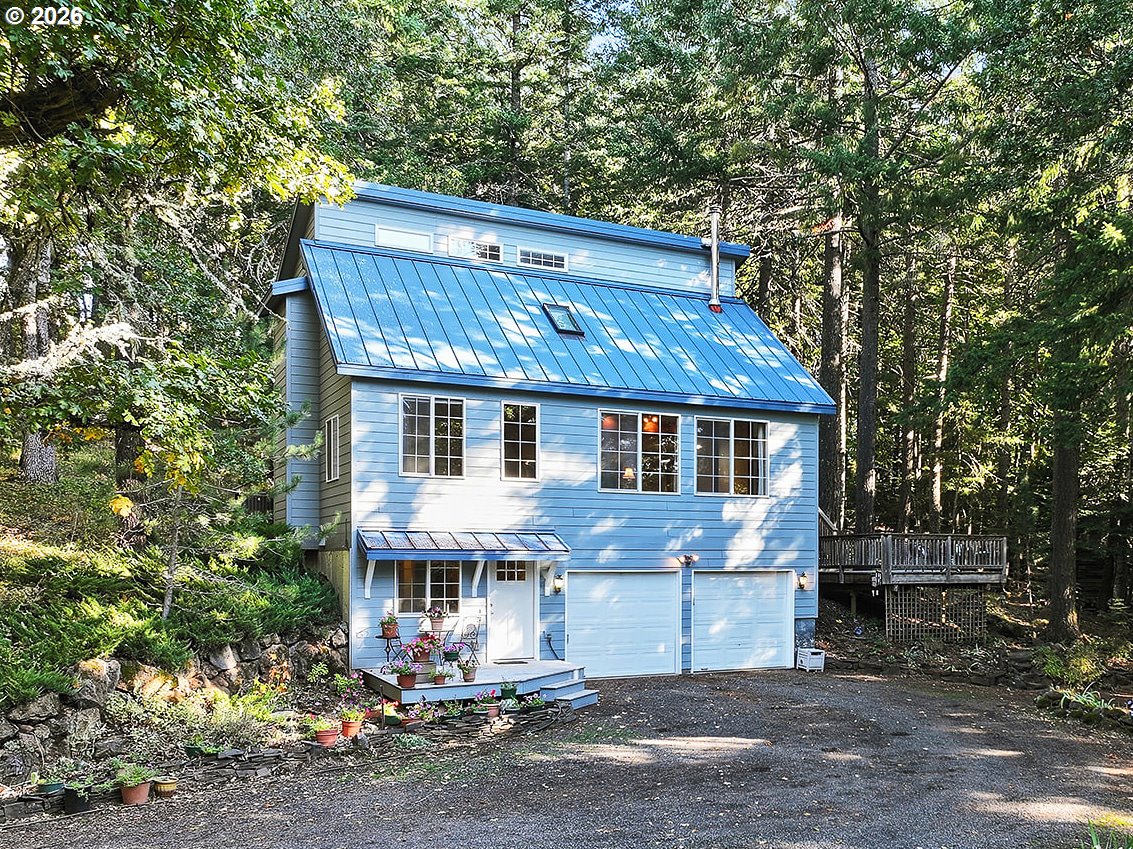 80 Echo Glen Rd Property Photo 1