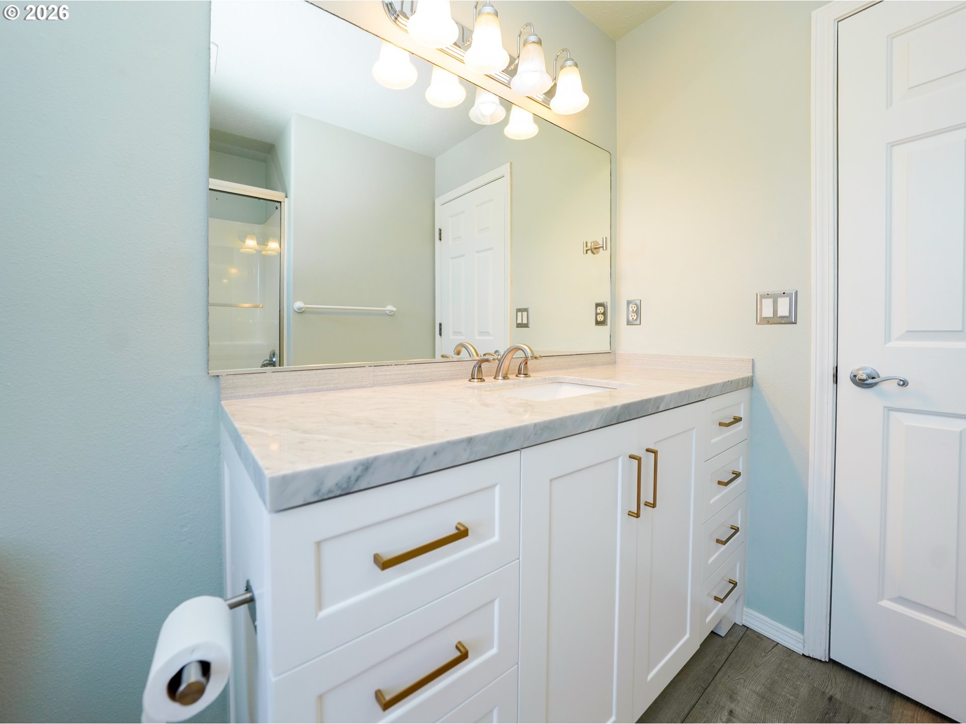 692 Burgundy Ave Ne Property Photo 28