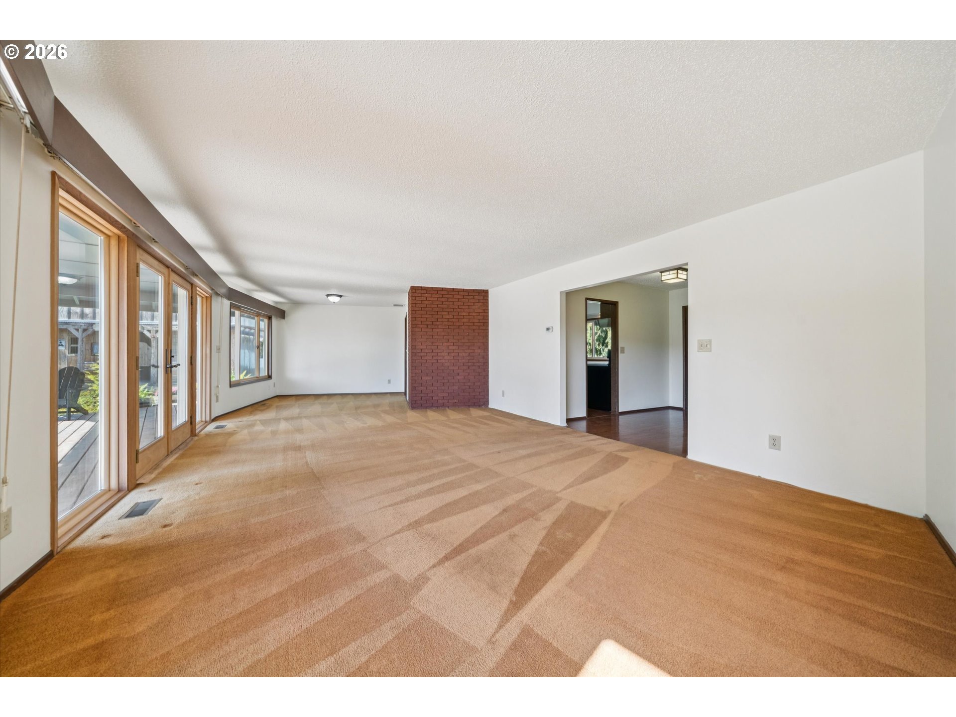 35560 Sw Forest Hills St Property Photo 6