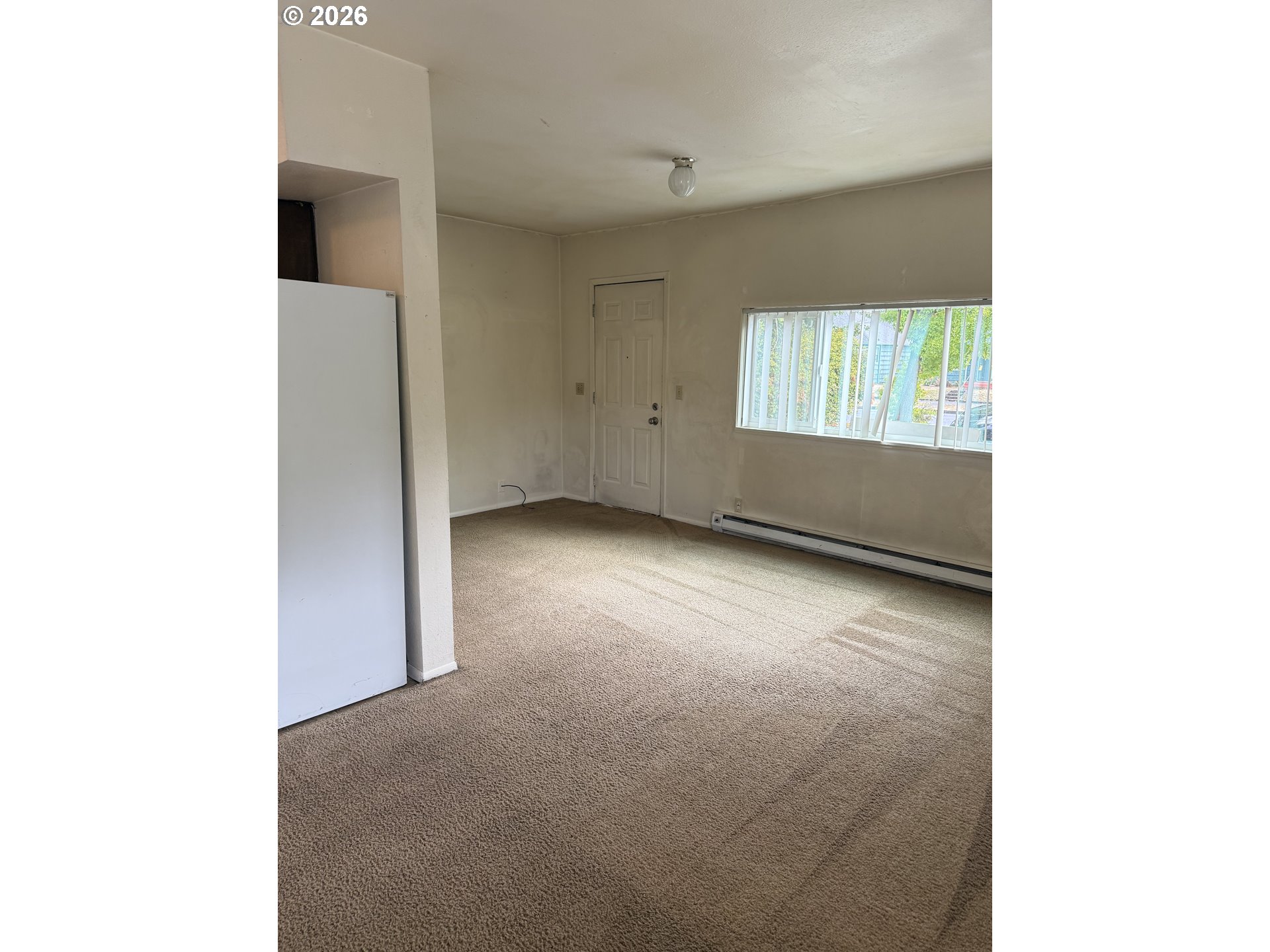 736 5th St Property Photo 4
