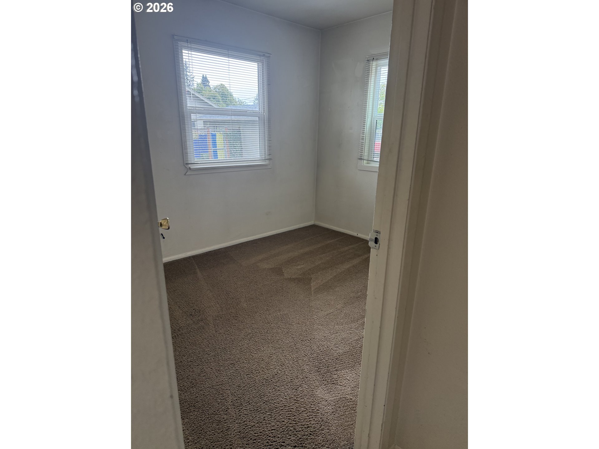 736 5th St Property Photo 12