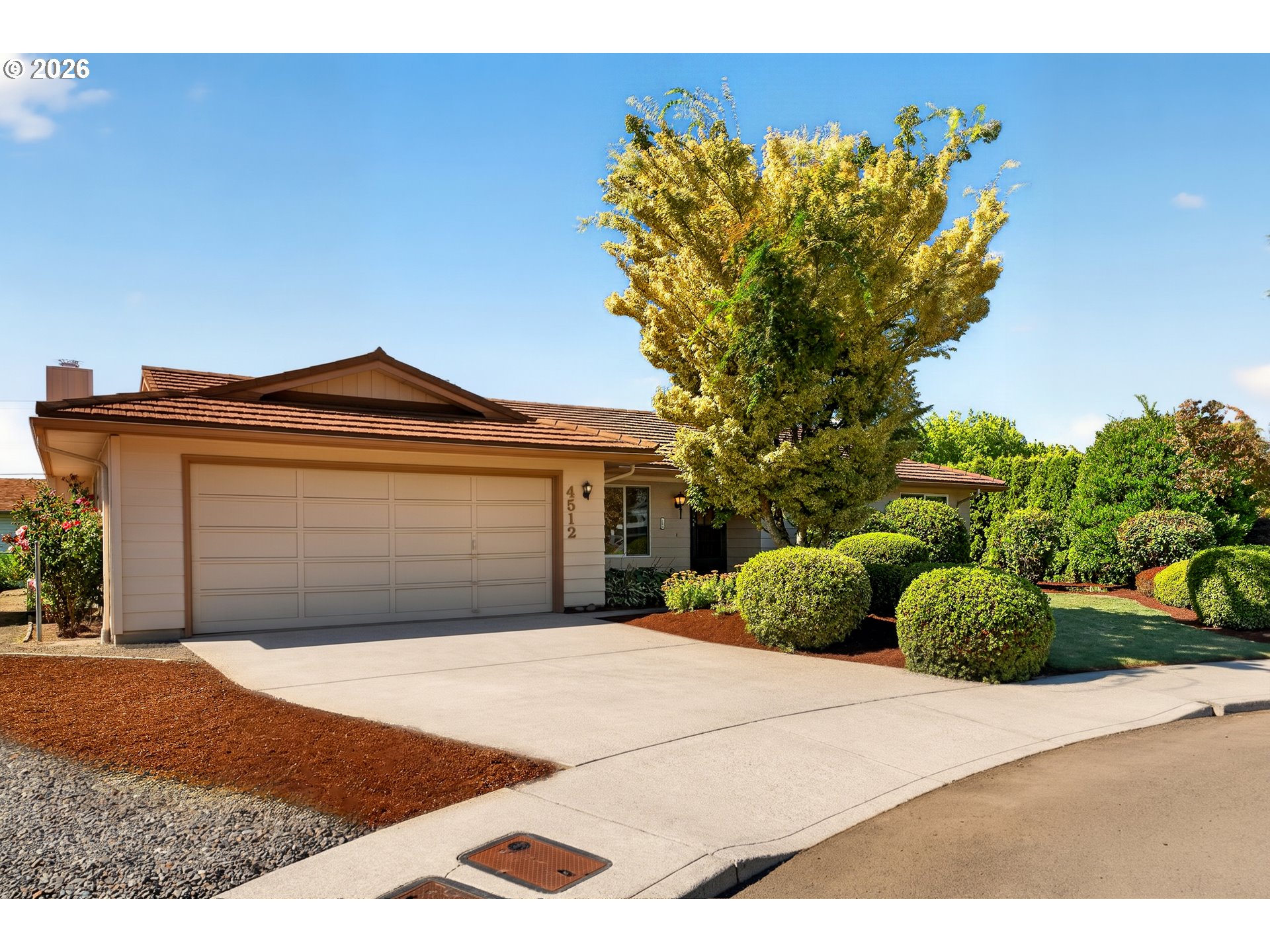 4512 Raintree Ct Ne Property Photo 2
