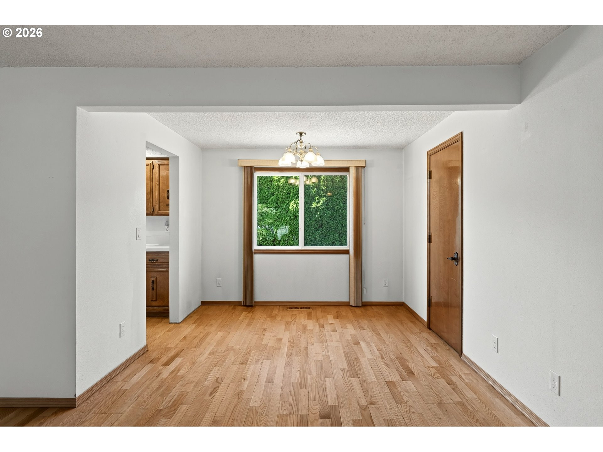 4512 Raintree Ct Ne Property Photo 6
