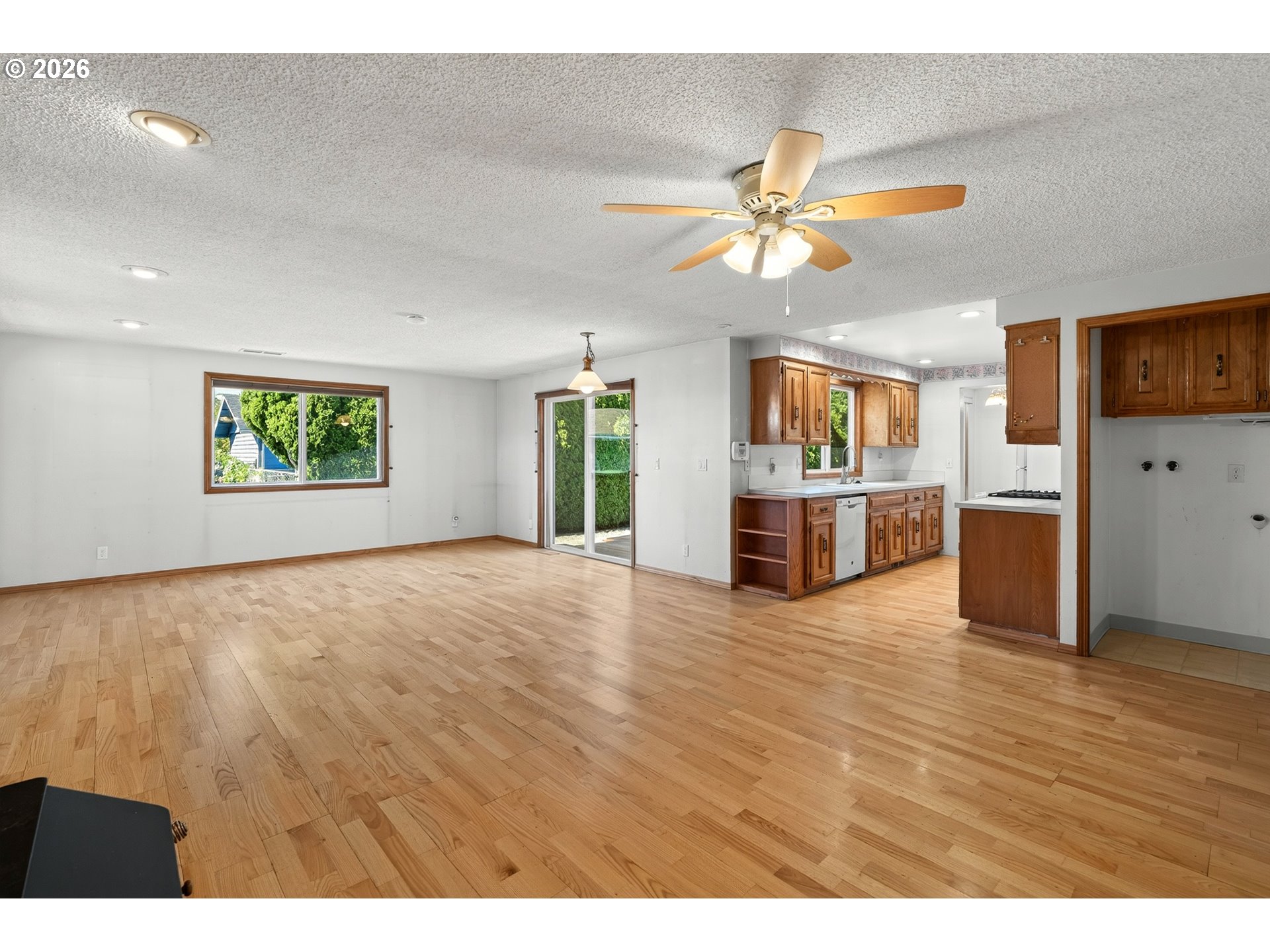 4512 Raintree Ct Ne Property Photo 16