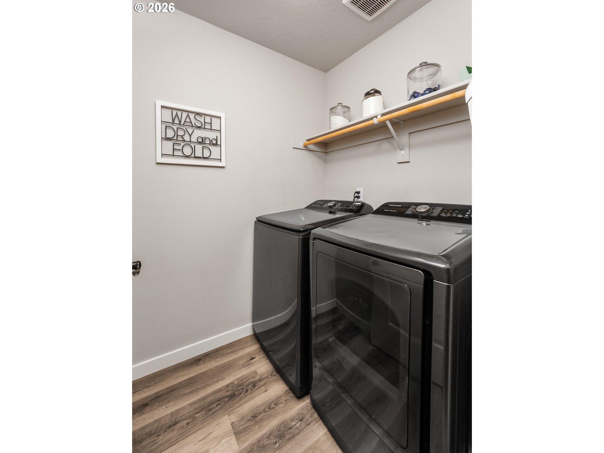 4945 Constellation Ave Property Photo 11