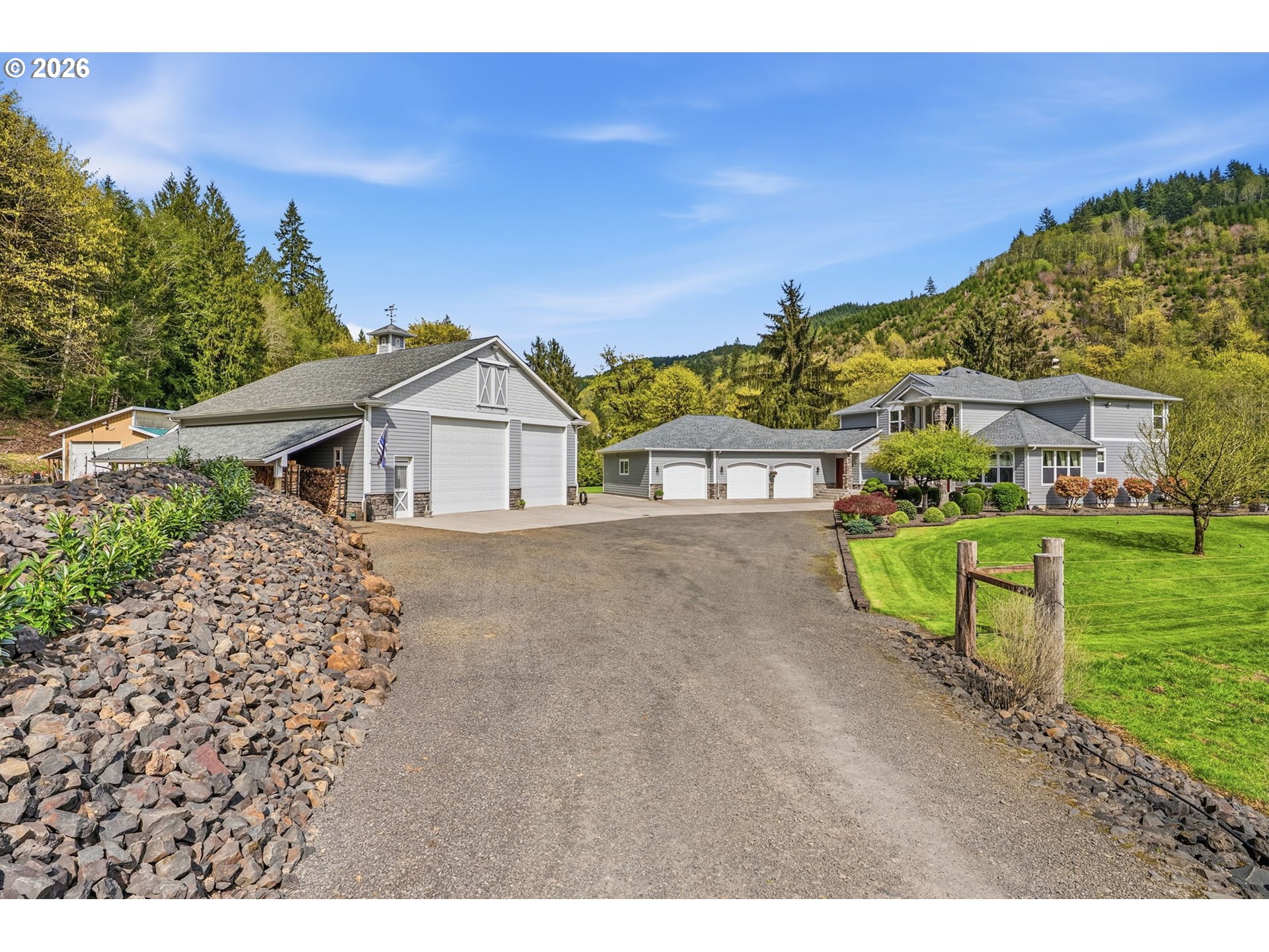 480 Apple Creek Rd Property Photo 1