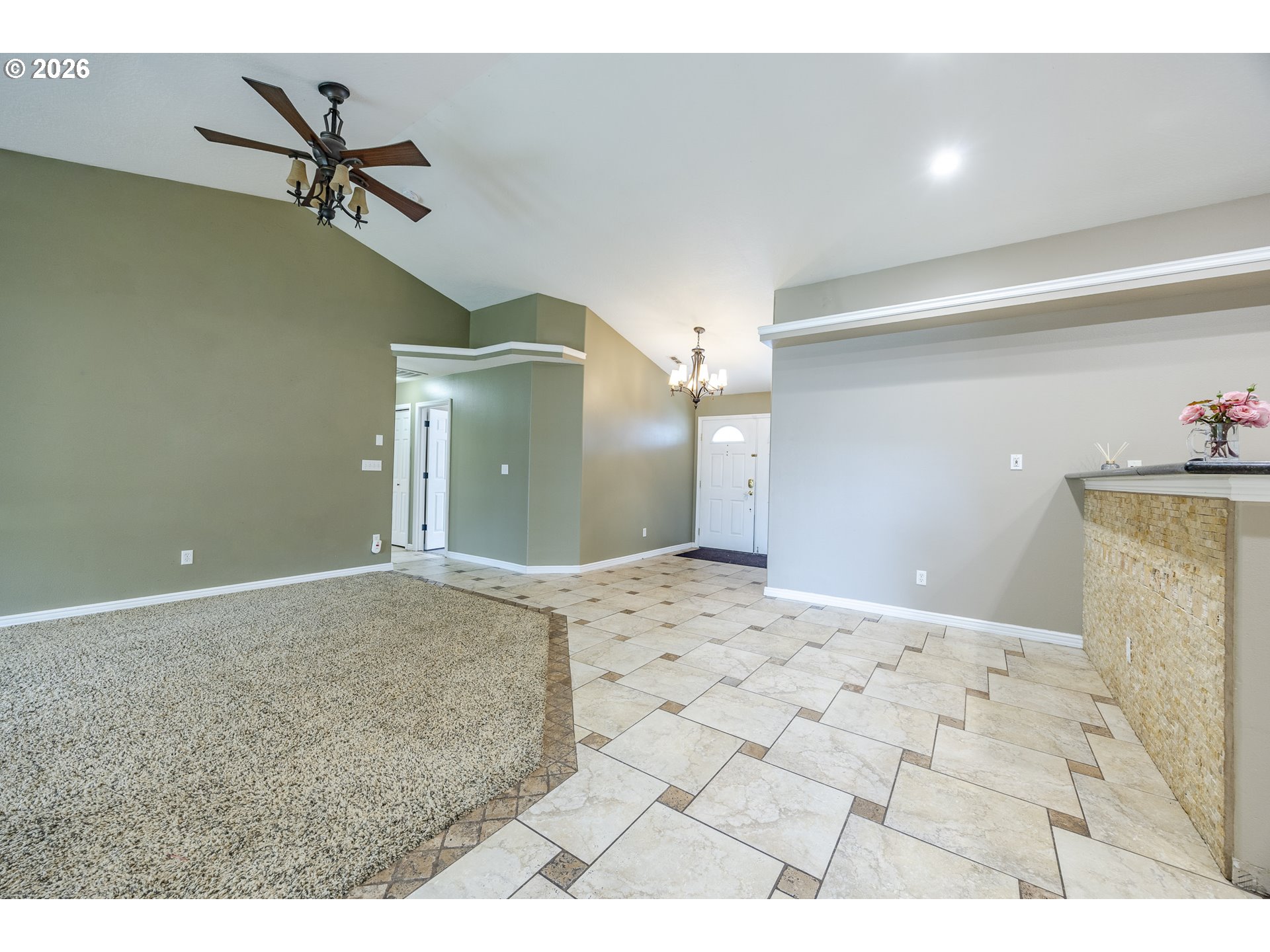 6876 Simeon Dr Property Photo 14