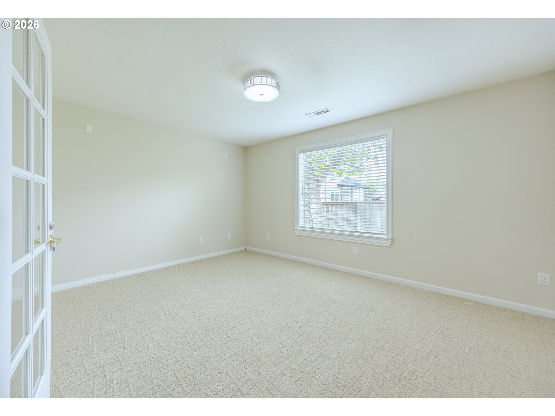 6876 Simeon Dr Property Photo 23