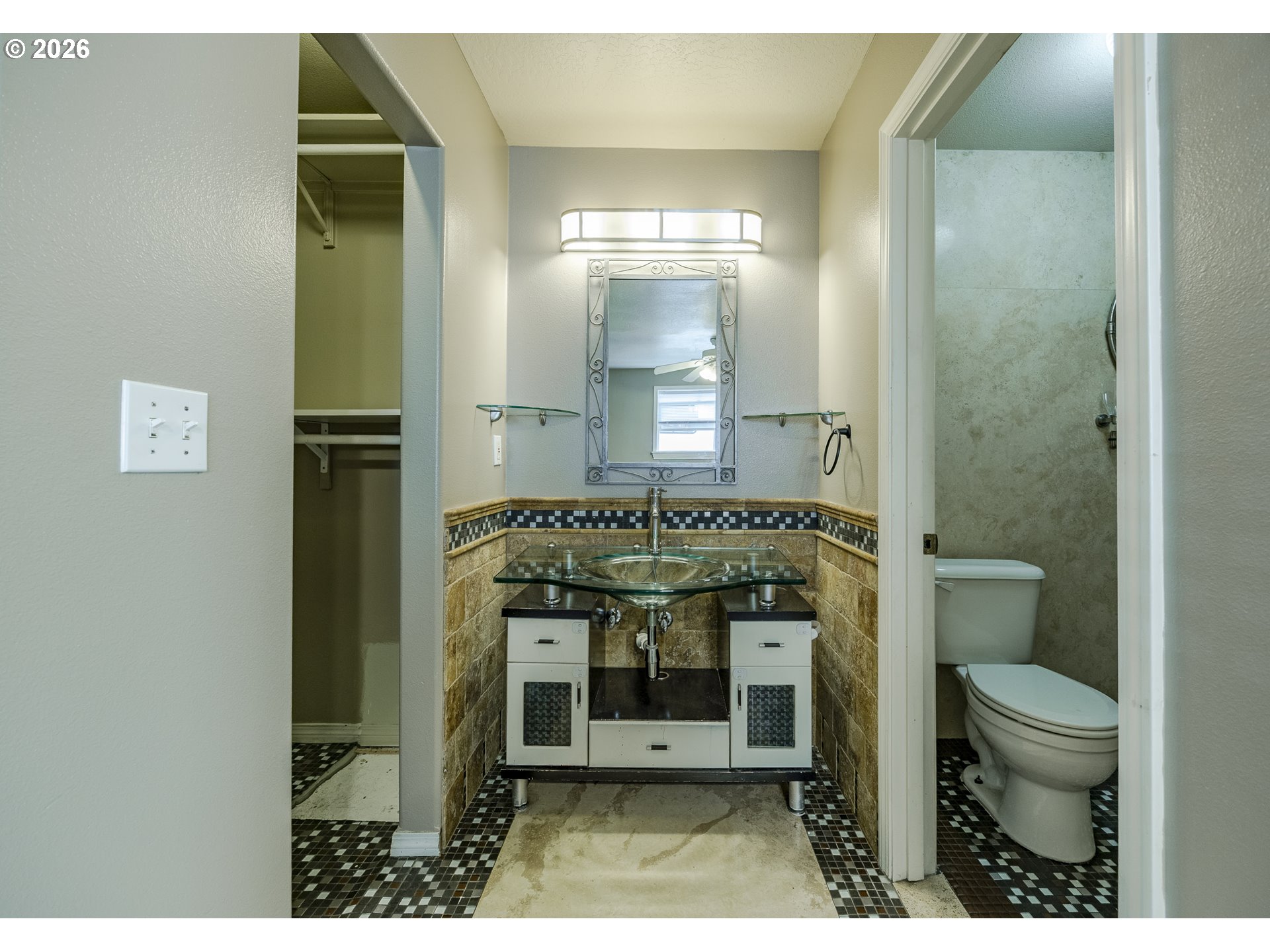 6876 Simeon Dr Property Photo 32