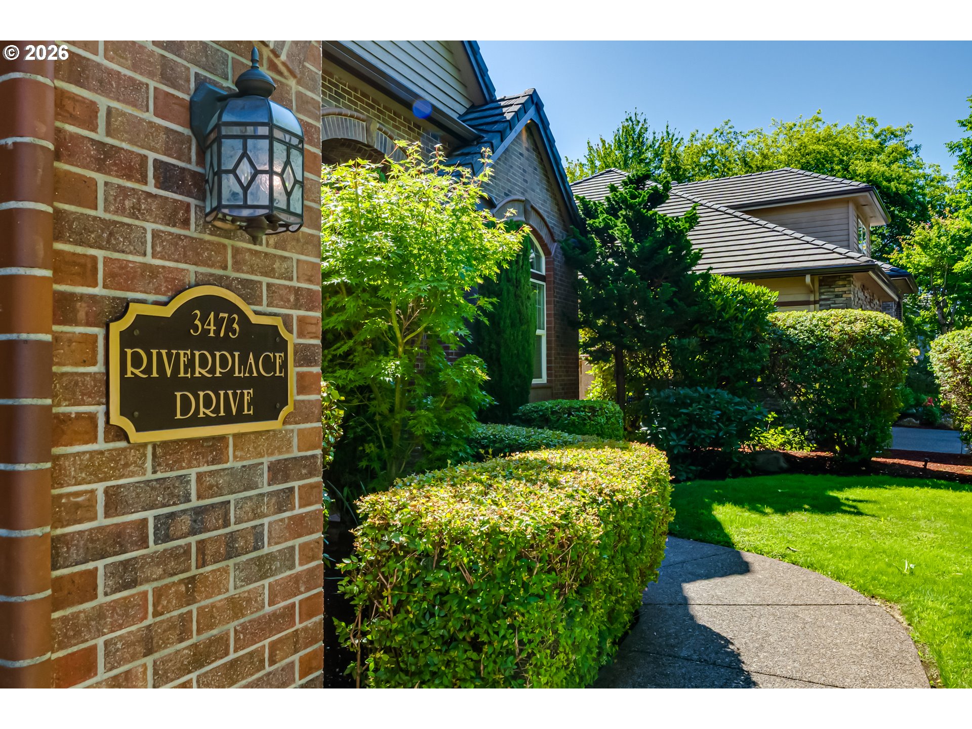 3473 Riverplace Dr Property Photo 3