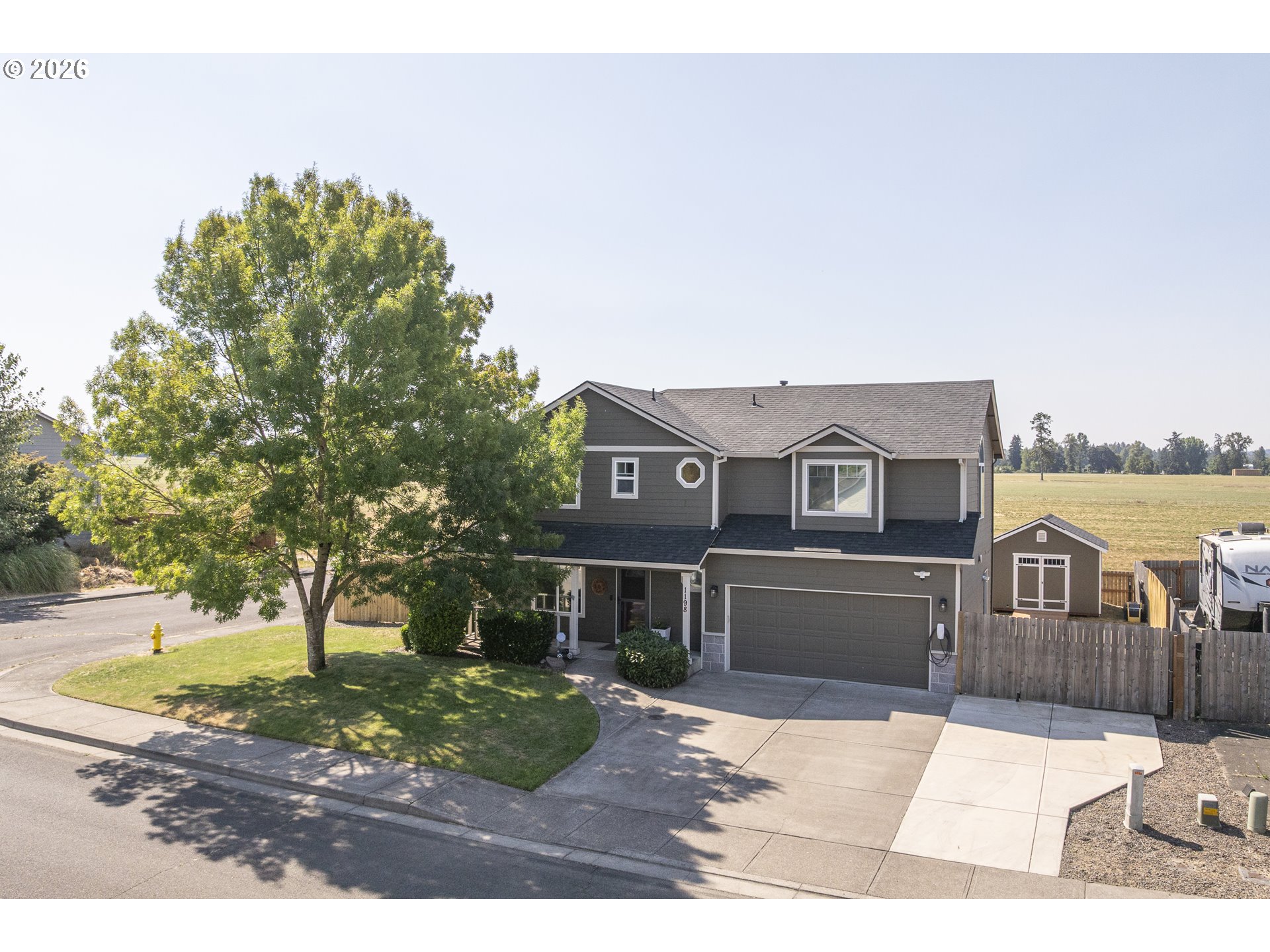 1198 Filbert St Property Photo 1